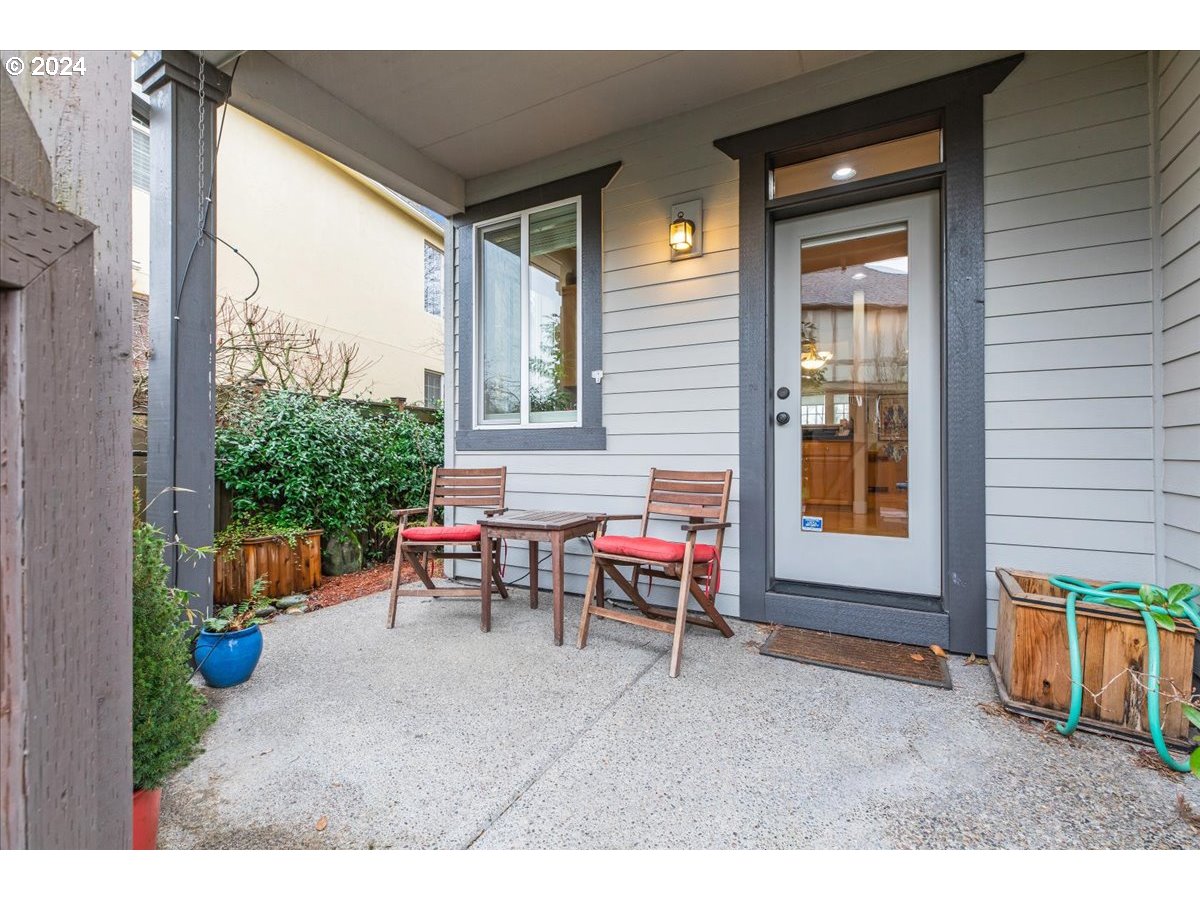 28677 SW COSTA CIR E