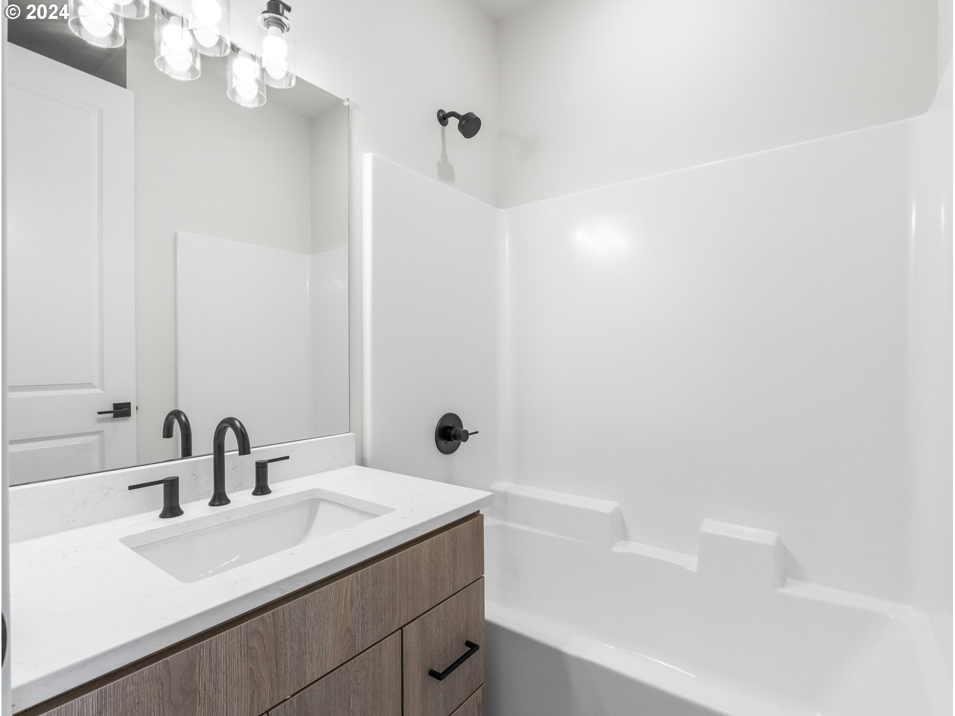 7471 N New York AVE 3, Portland Unit: 3