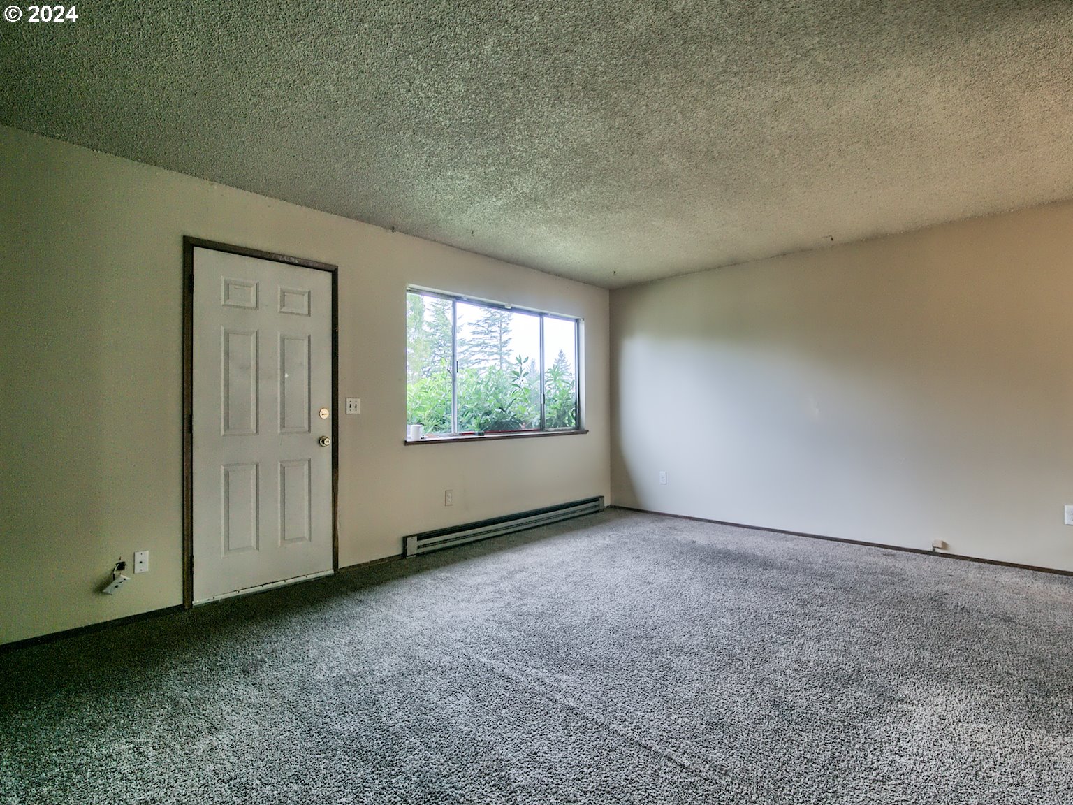 910 NW WONDERVIEW CT