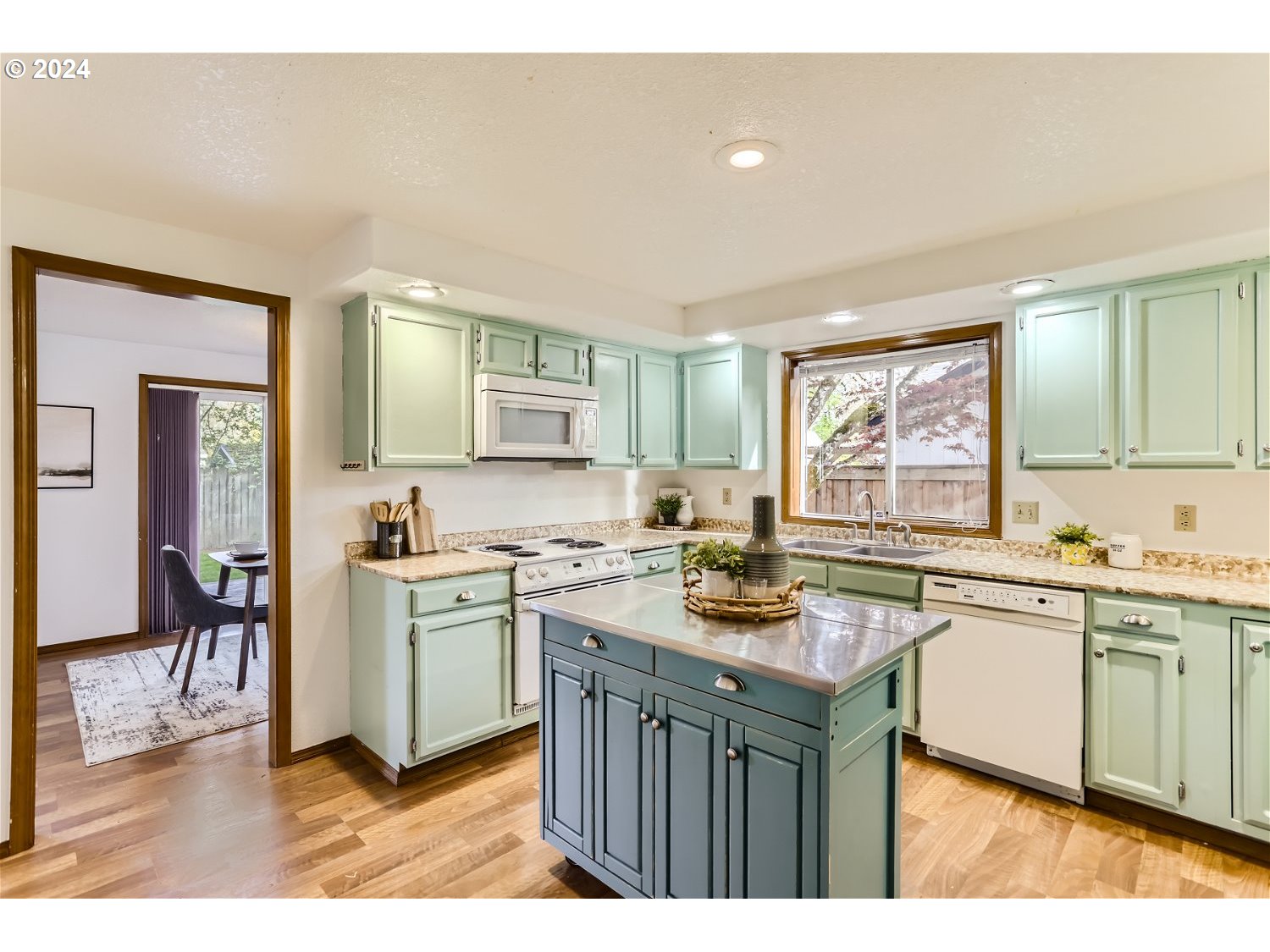 1520 SW GOUCHER ST, McMinnville