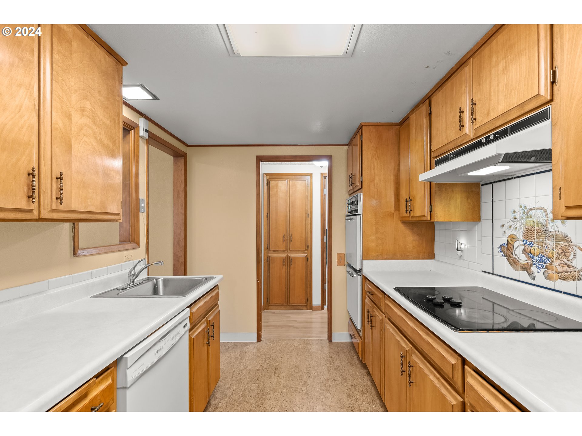 12505 SW PRINCE ALBERT ST