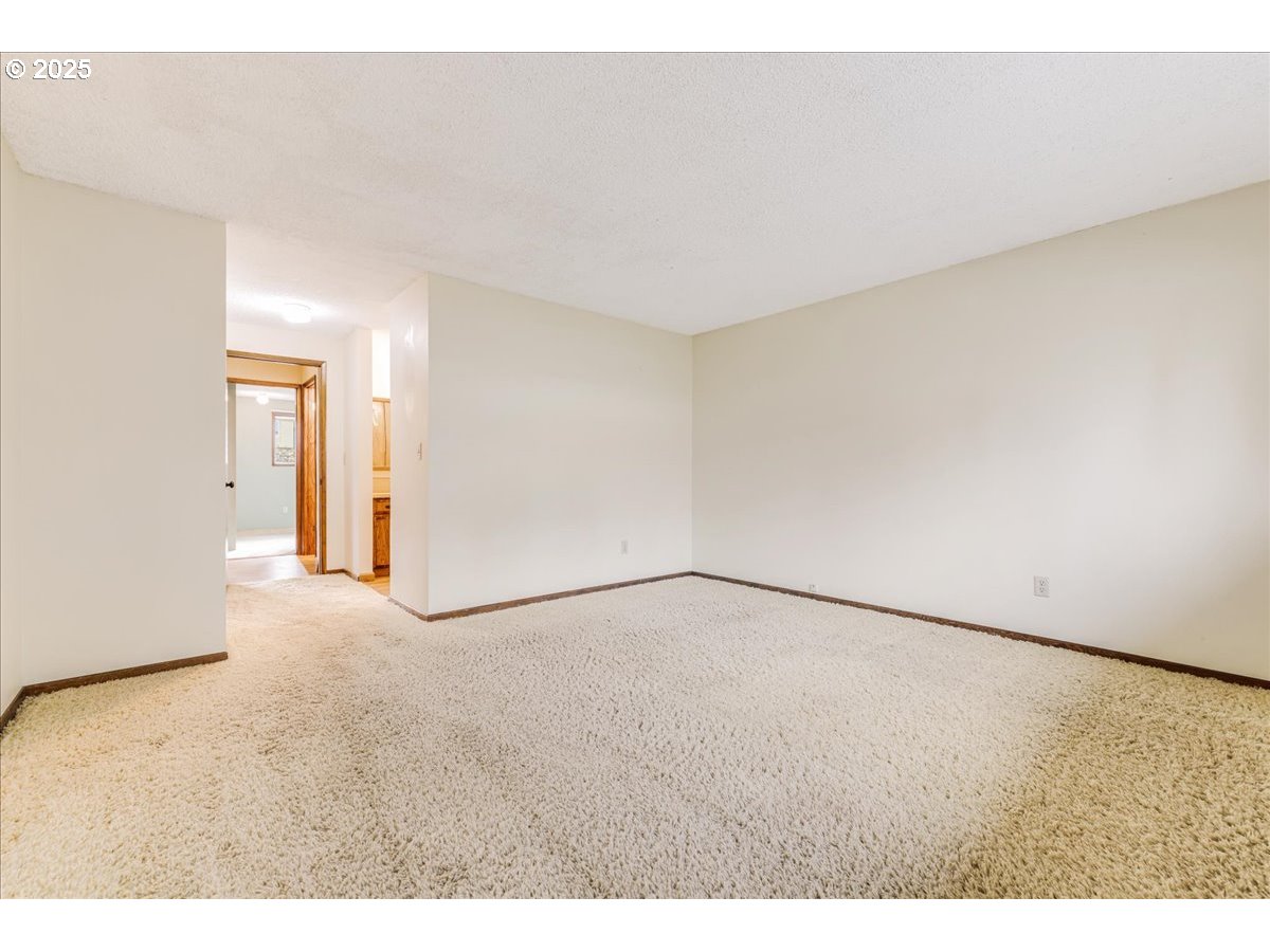 18755 NW NELSCOTT ST