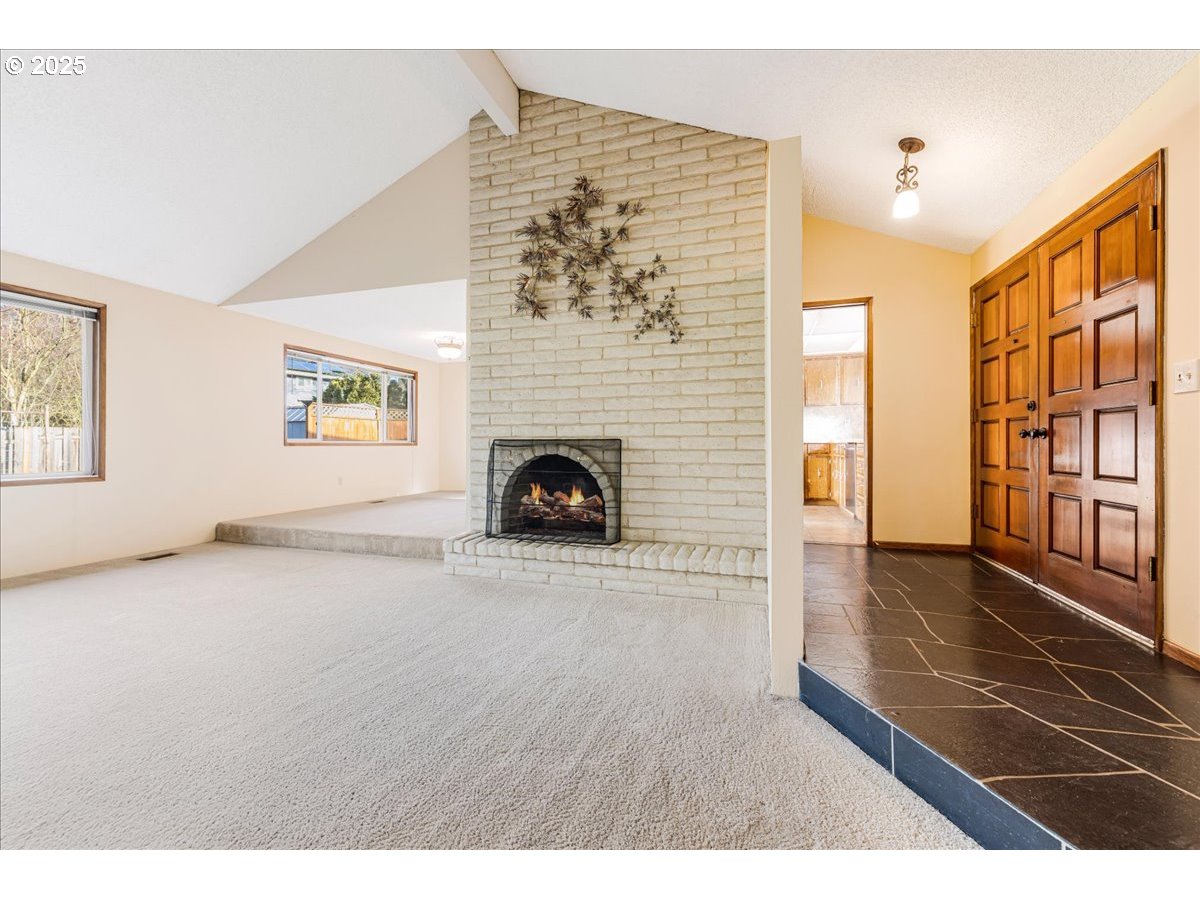 18755 NW NELSCOTT ST