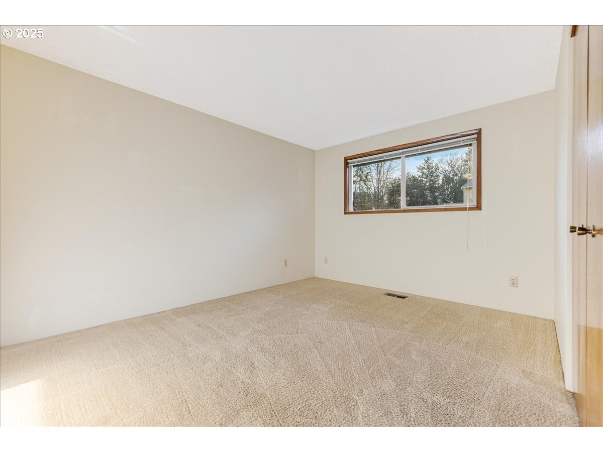 18755 NW NELSCOTT ST