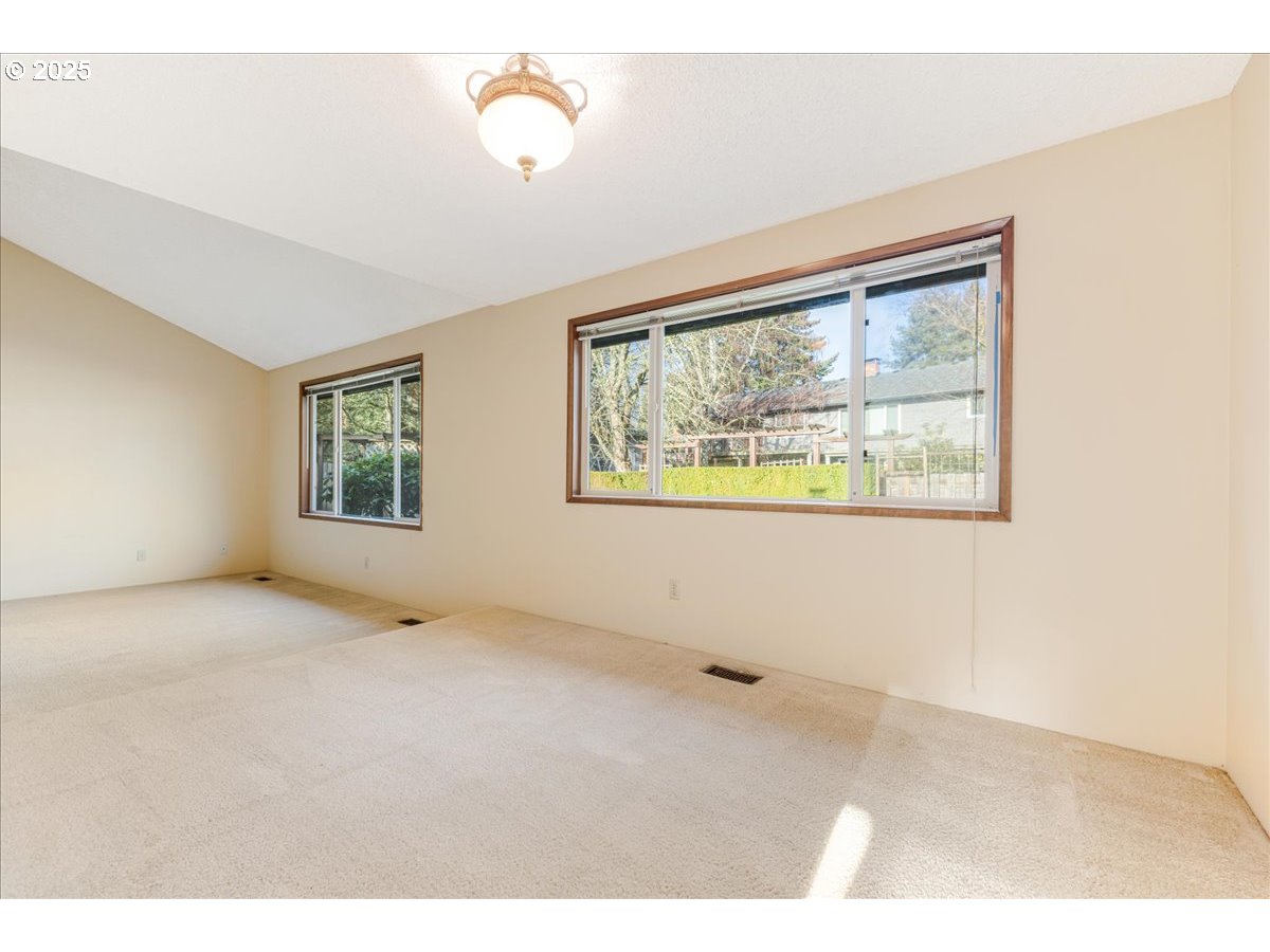 18755 NW NELSCOTT ST