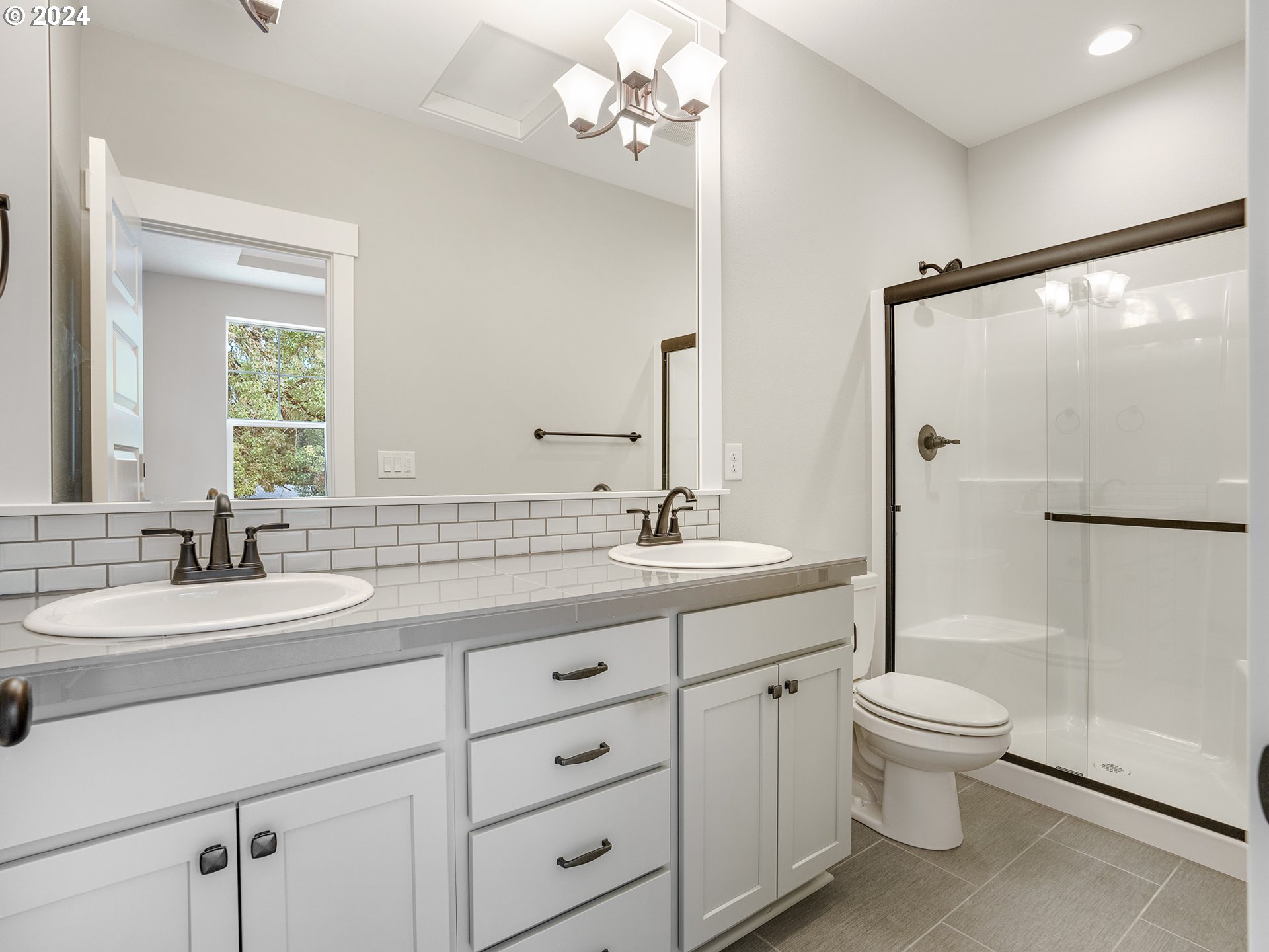 9540 N Allegheny AVE