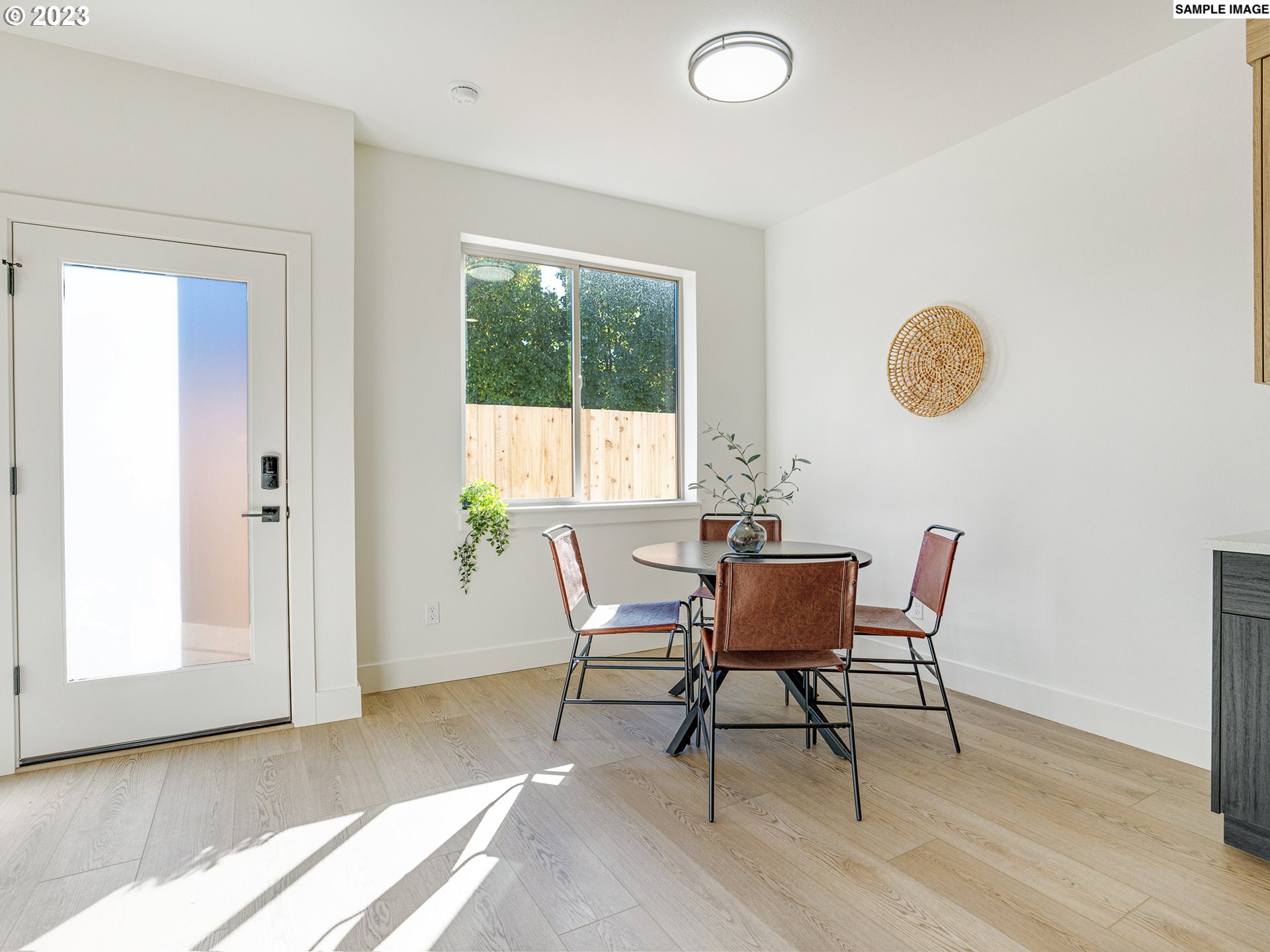 1209 N Winchell ST 4