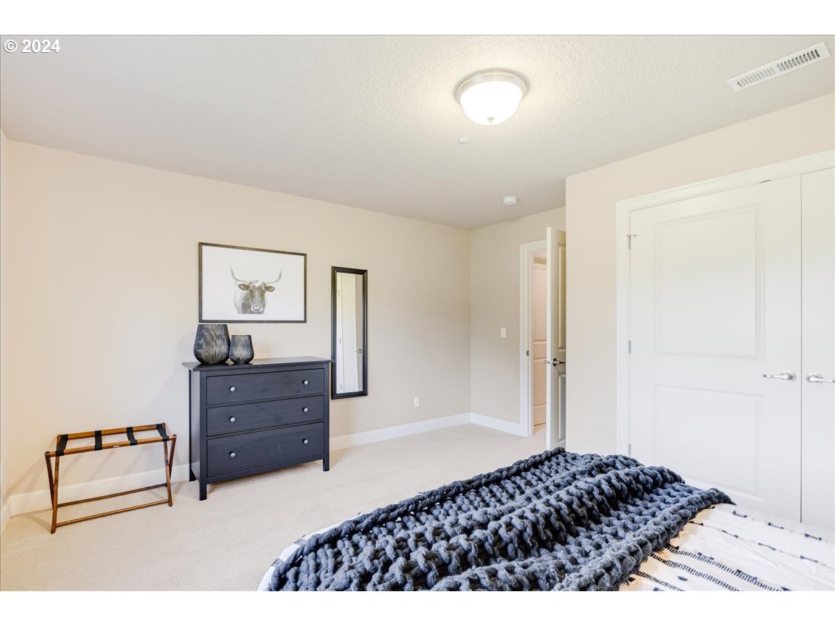 29121 SW SAN REMO CT