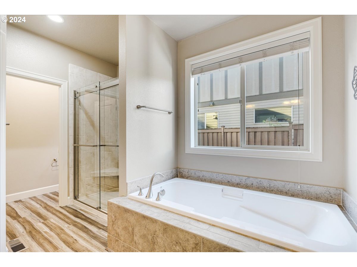 29121 SW SAN REMO CT