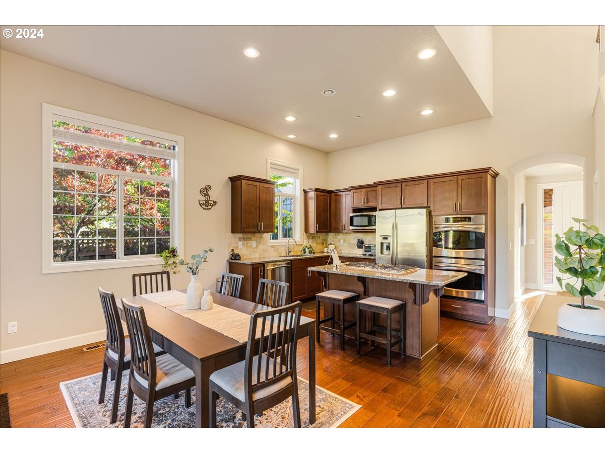 29121 SW SAN REMO CT