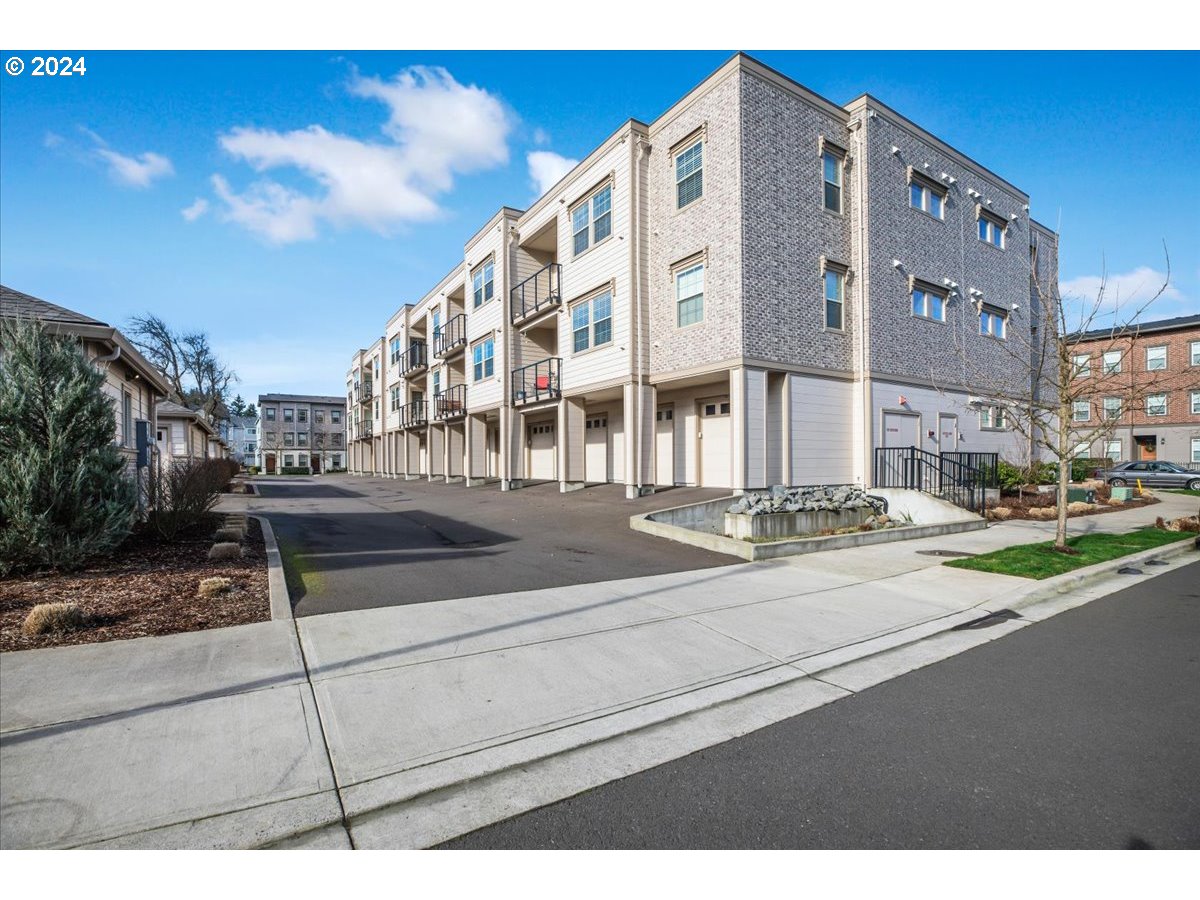 28615 SW PARIS AVE 307