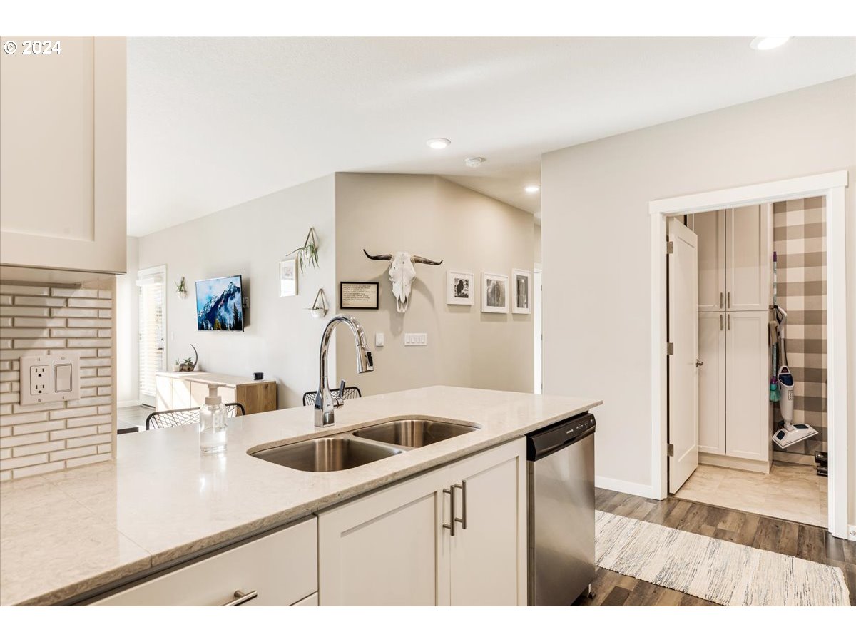 28615 SW PARIS AVE 307