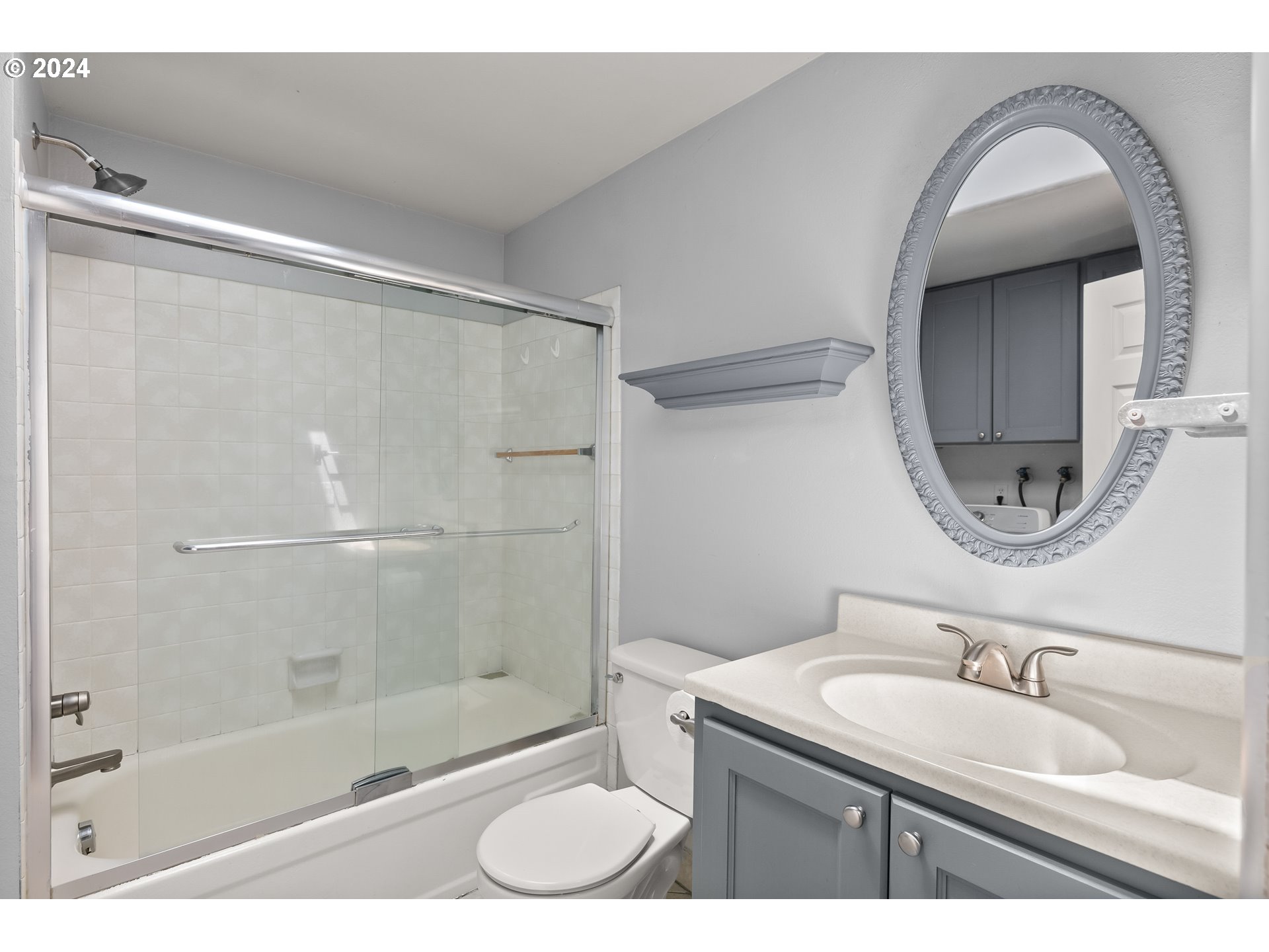 11600 SE VALLEY VIEW TER