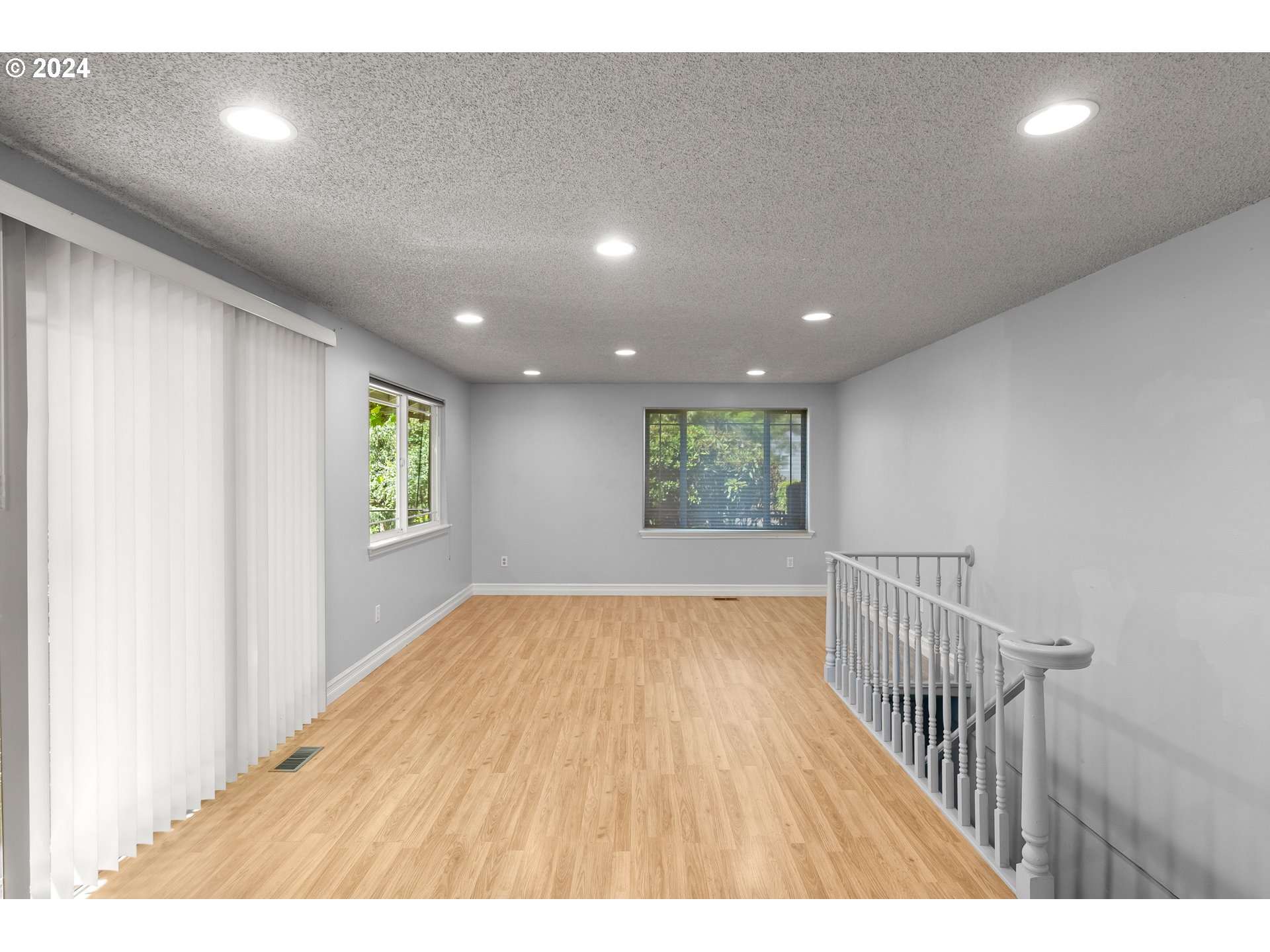 11600 SE VALLEY VIEW TER