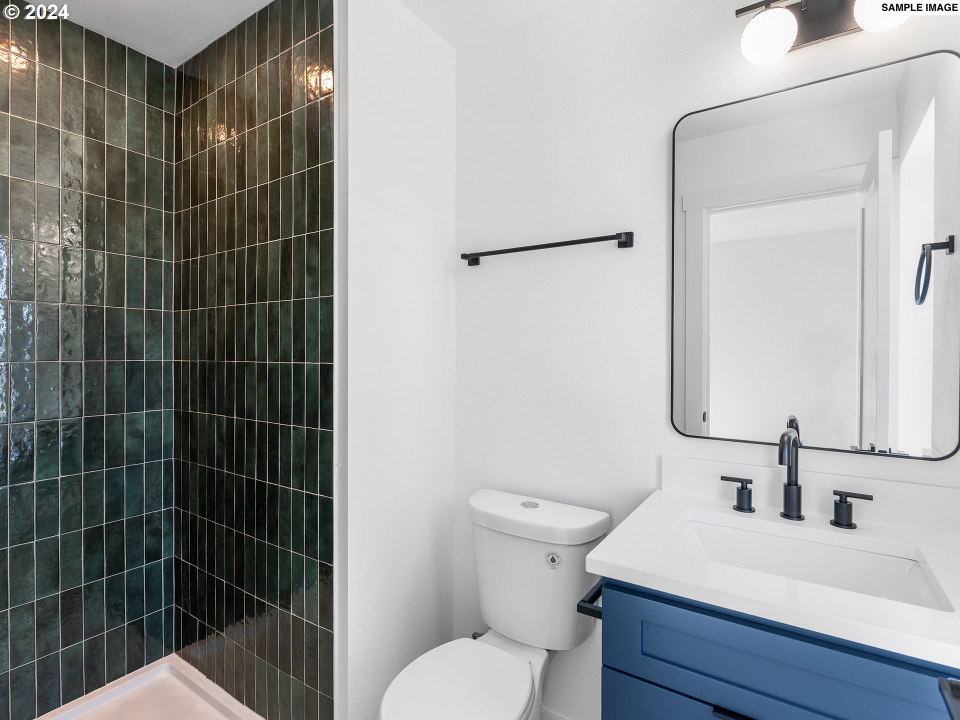 7640 SE Division ST 3