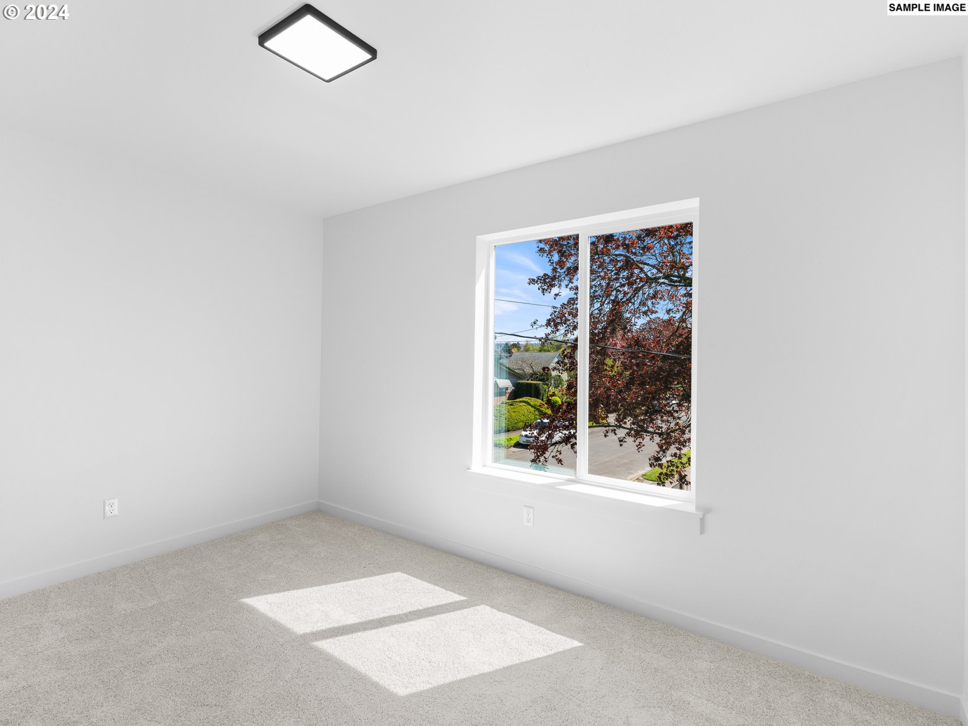 7640 SE Division ST 3