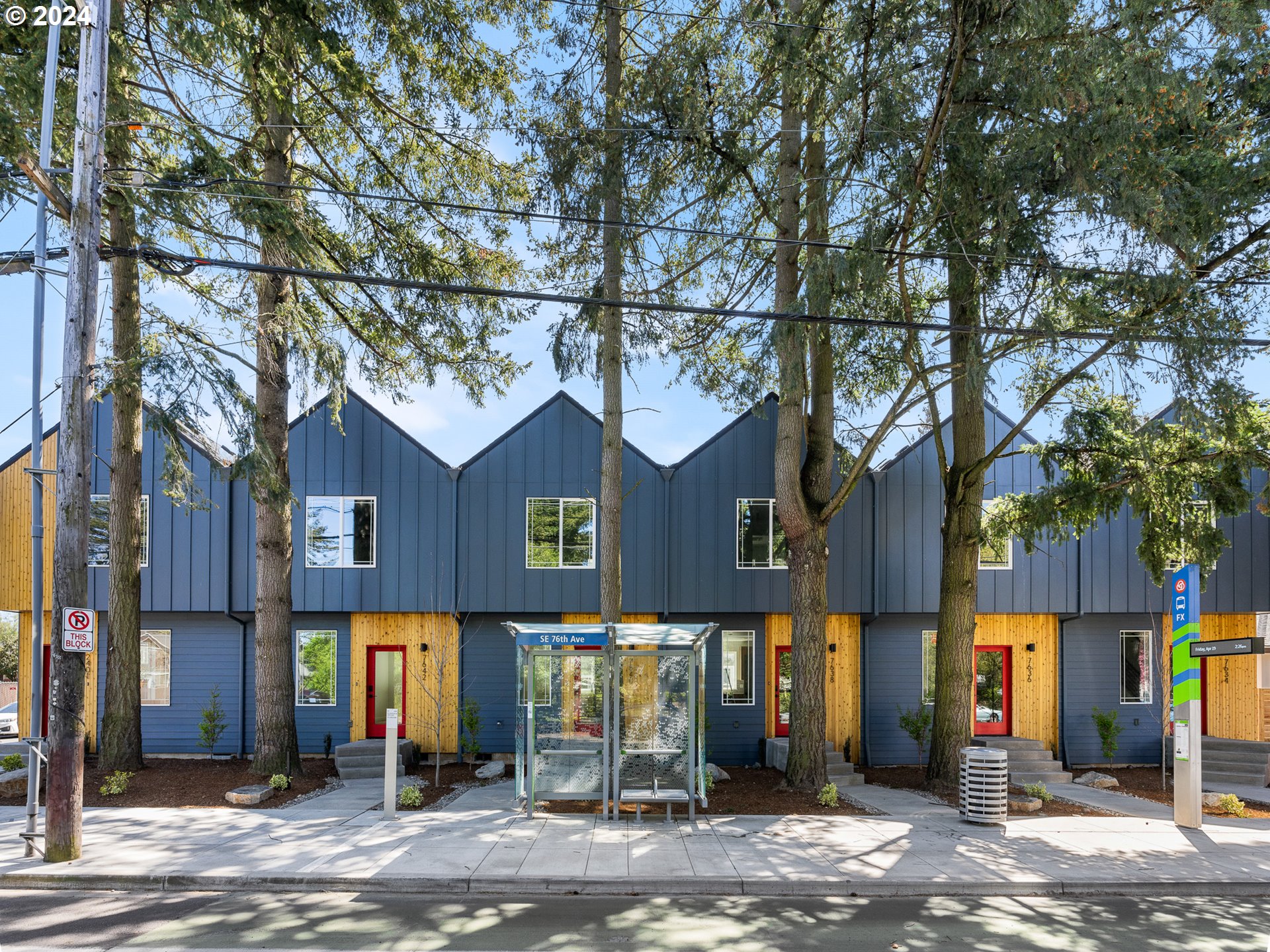 7640 SE Division ST 3