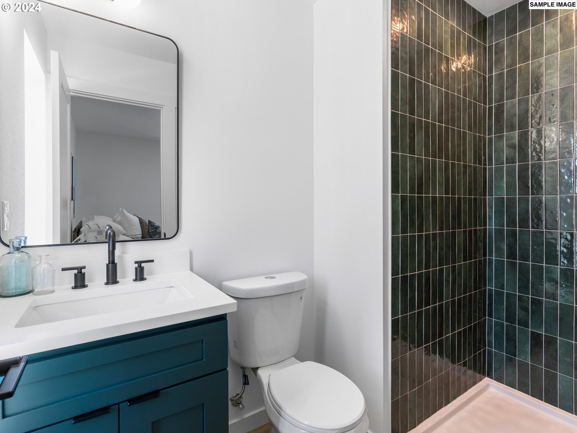 7640 SE Division ST 3