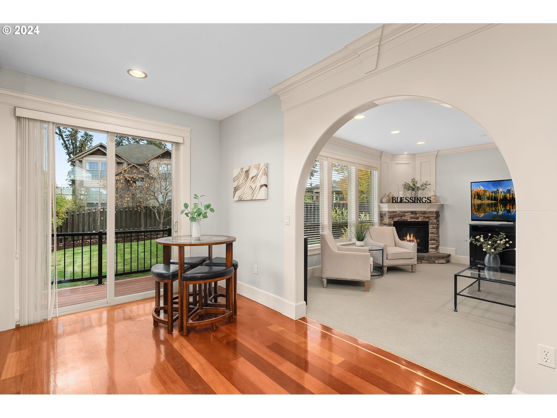 2114 MOUSEBIRD AVE NW