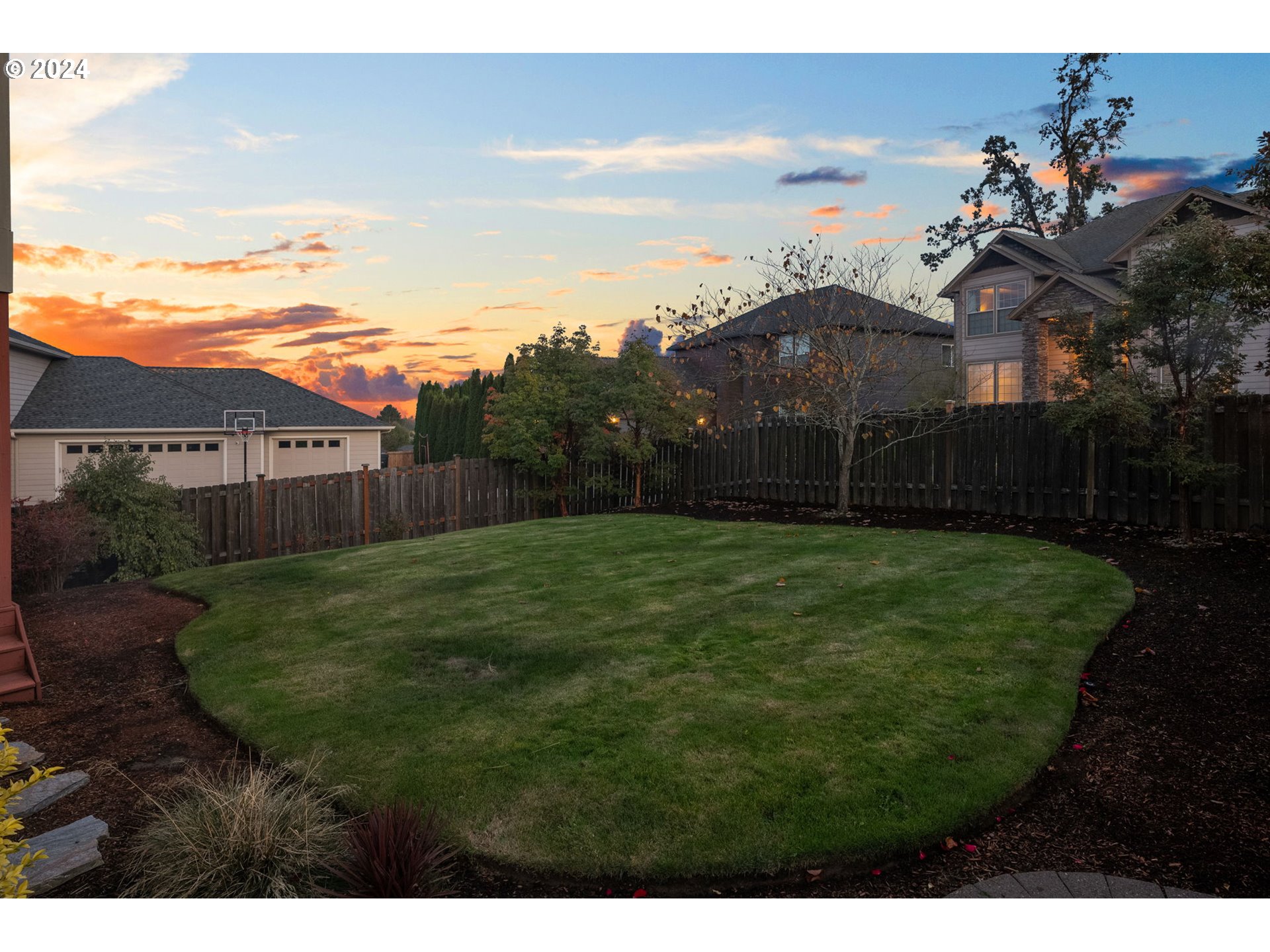 2114 MOUSEBIRD AVE NW