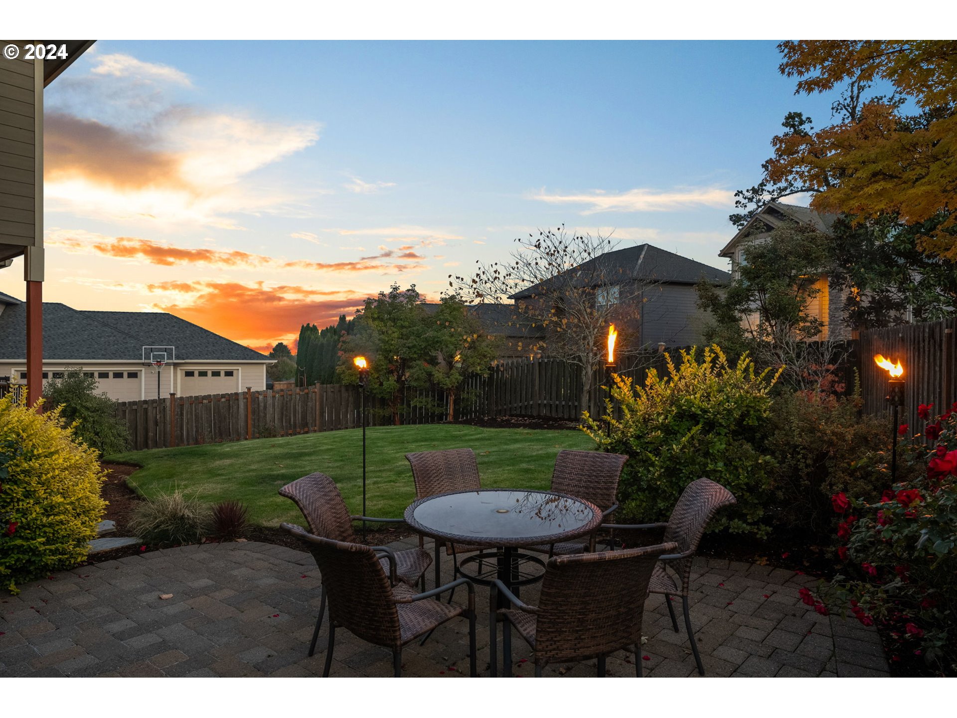 2114 MOUSEBIRD AVE NW