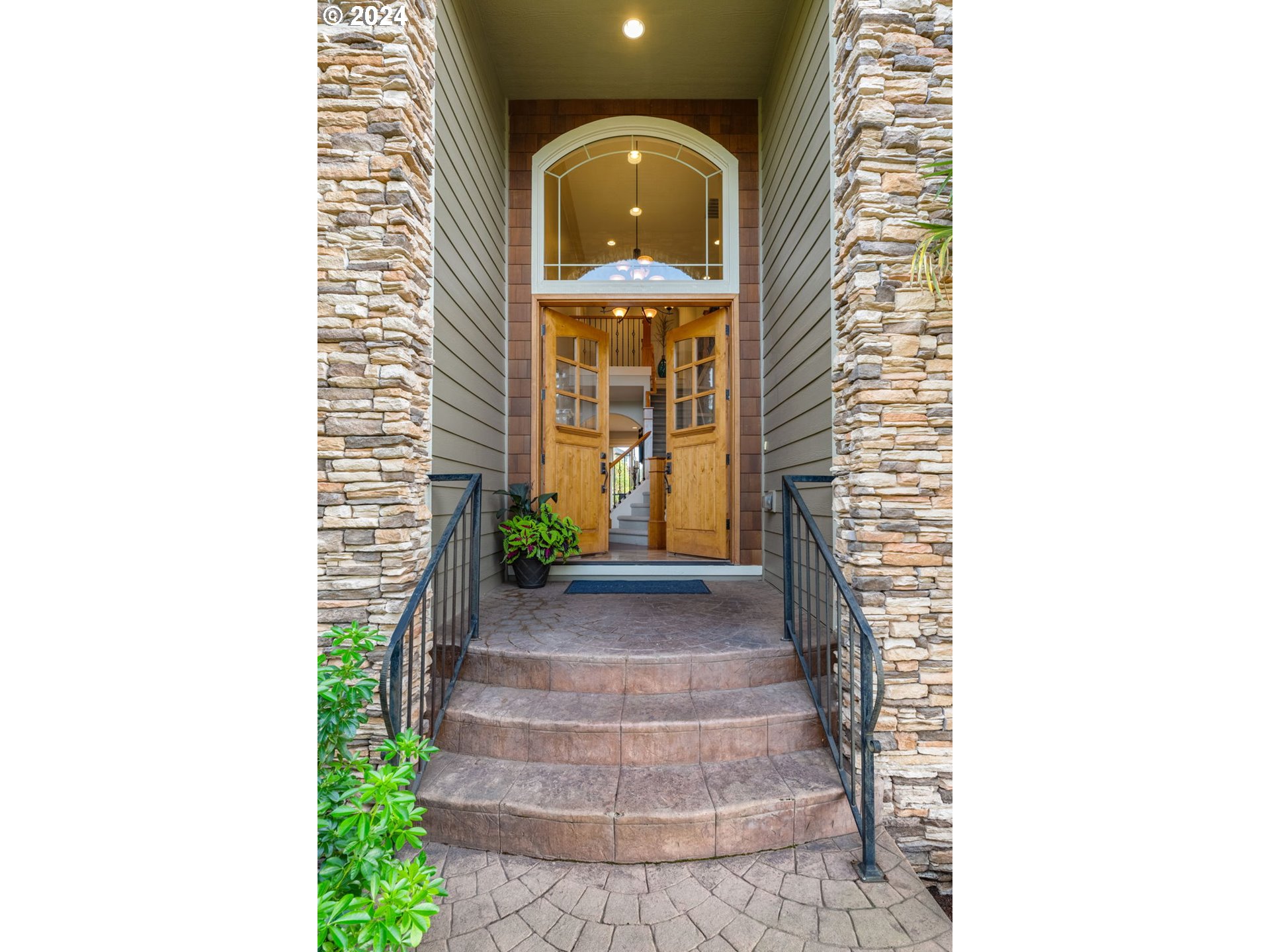 2114 MOUSEBIRD AVE NW