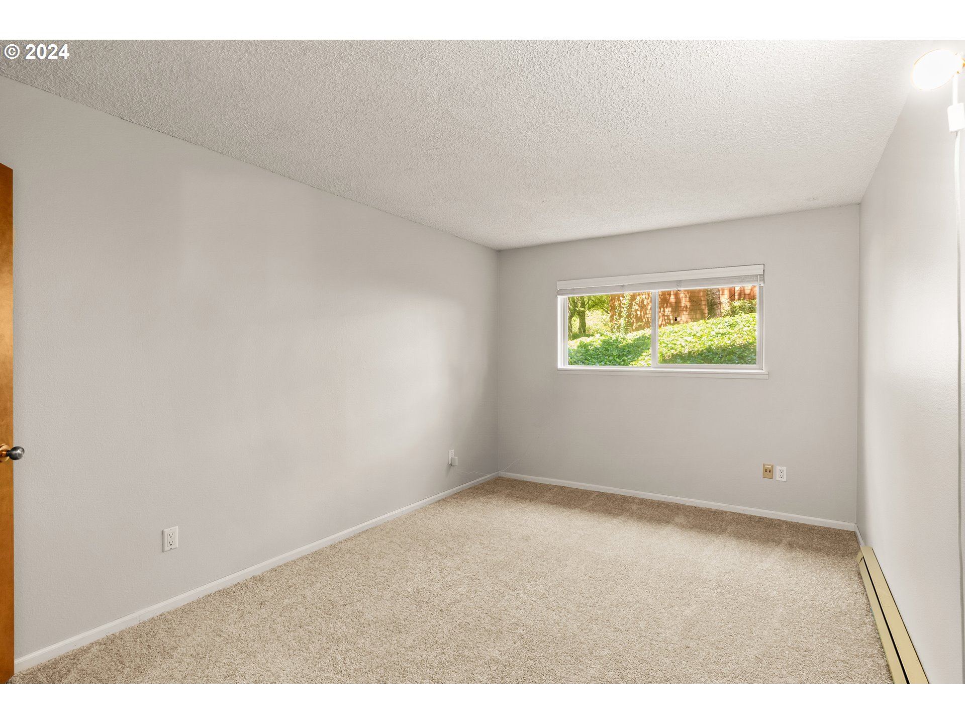 154 Oswego Summit 22