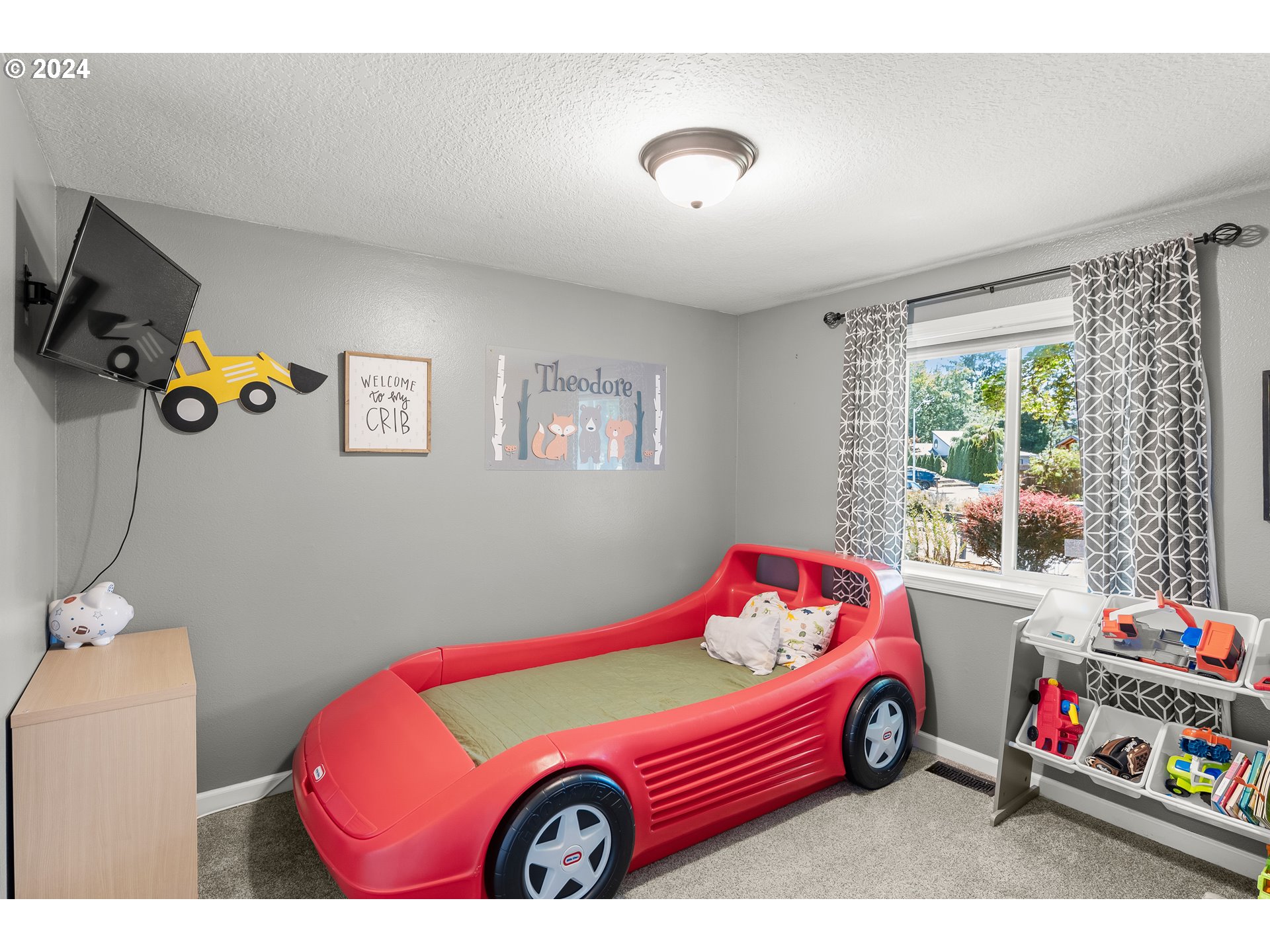 1363 SE JACQUELIN DR