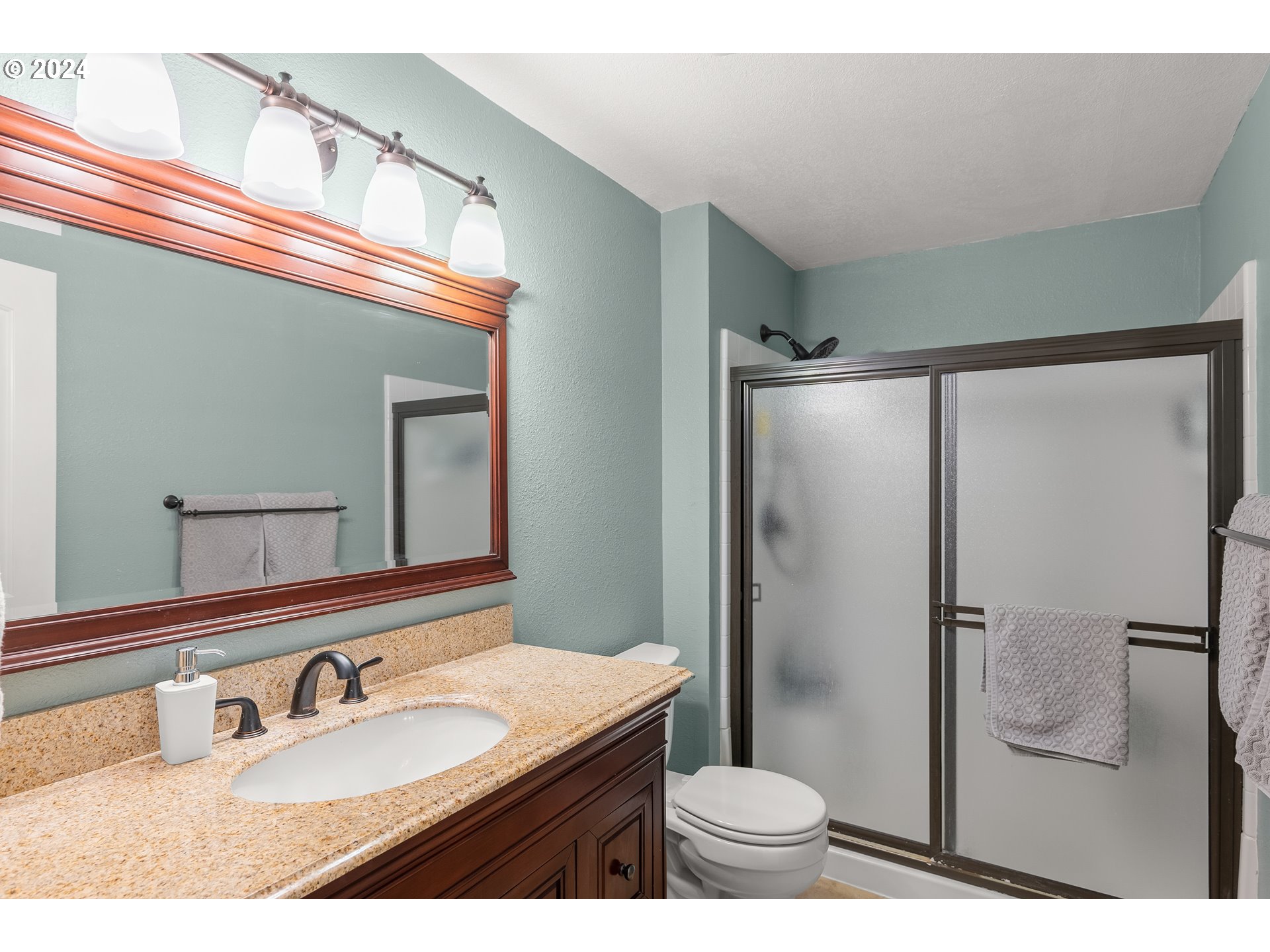 1363 SE JACQUELIN DR