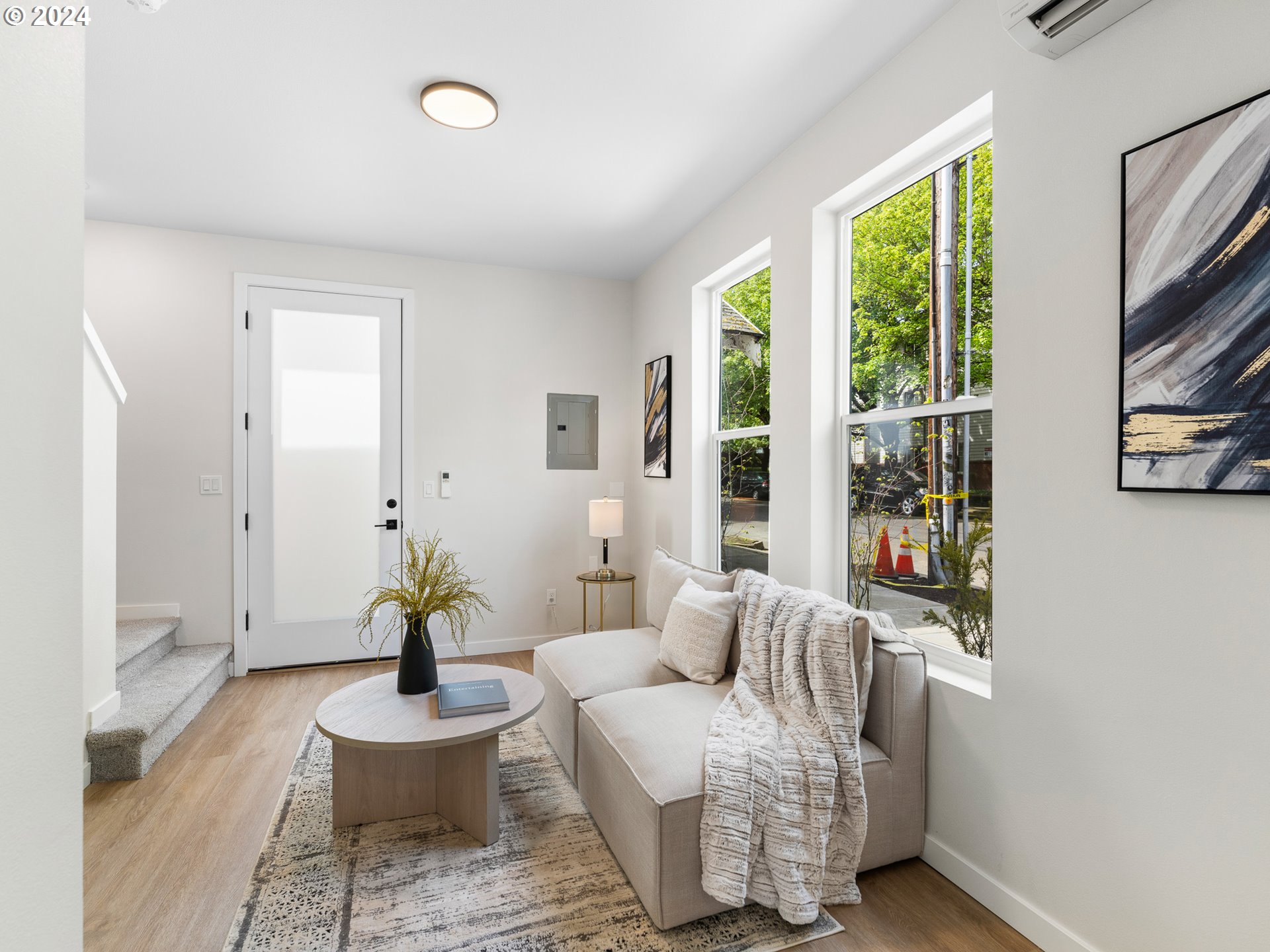 3550 NE Garfield AVE 1