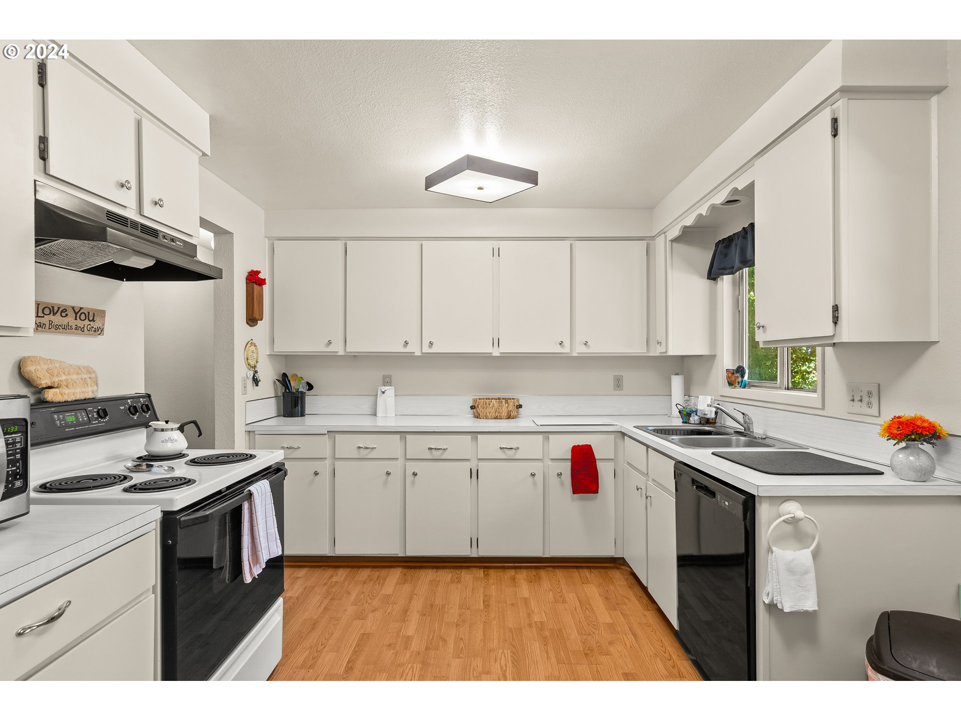 780 OLD PORTLAND RD, St. Helens