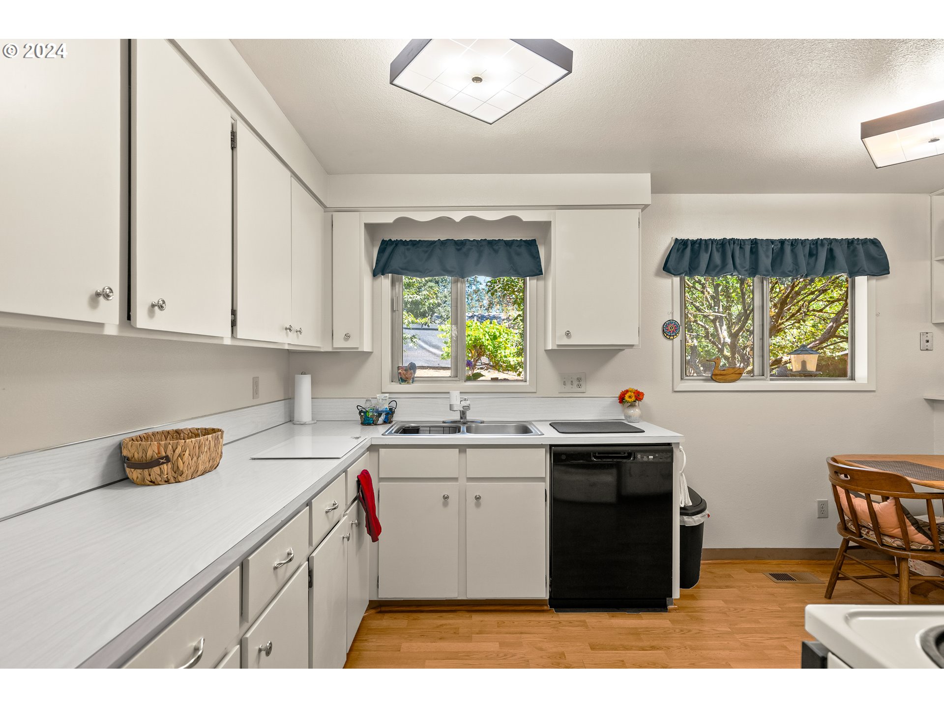 780 OLD PORTLAND RD, St. Helens