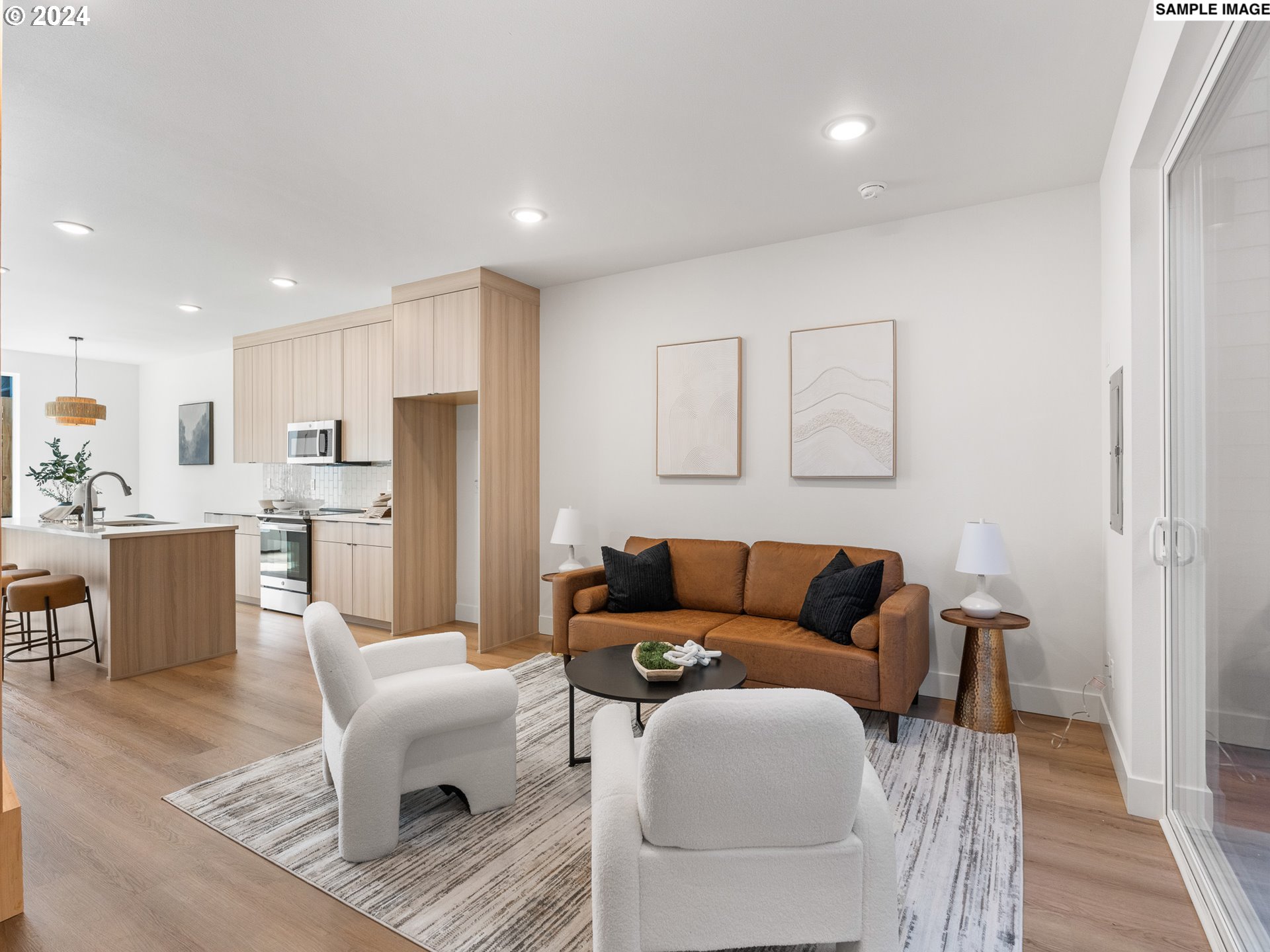 2840 SE Division ST 6