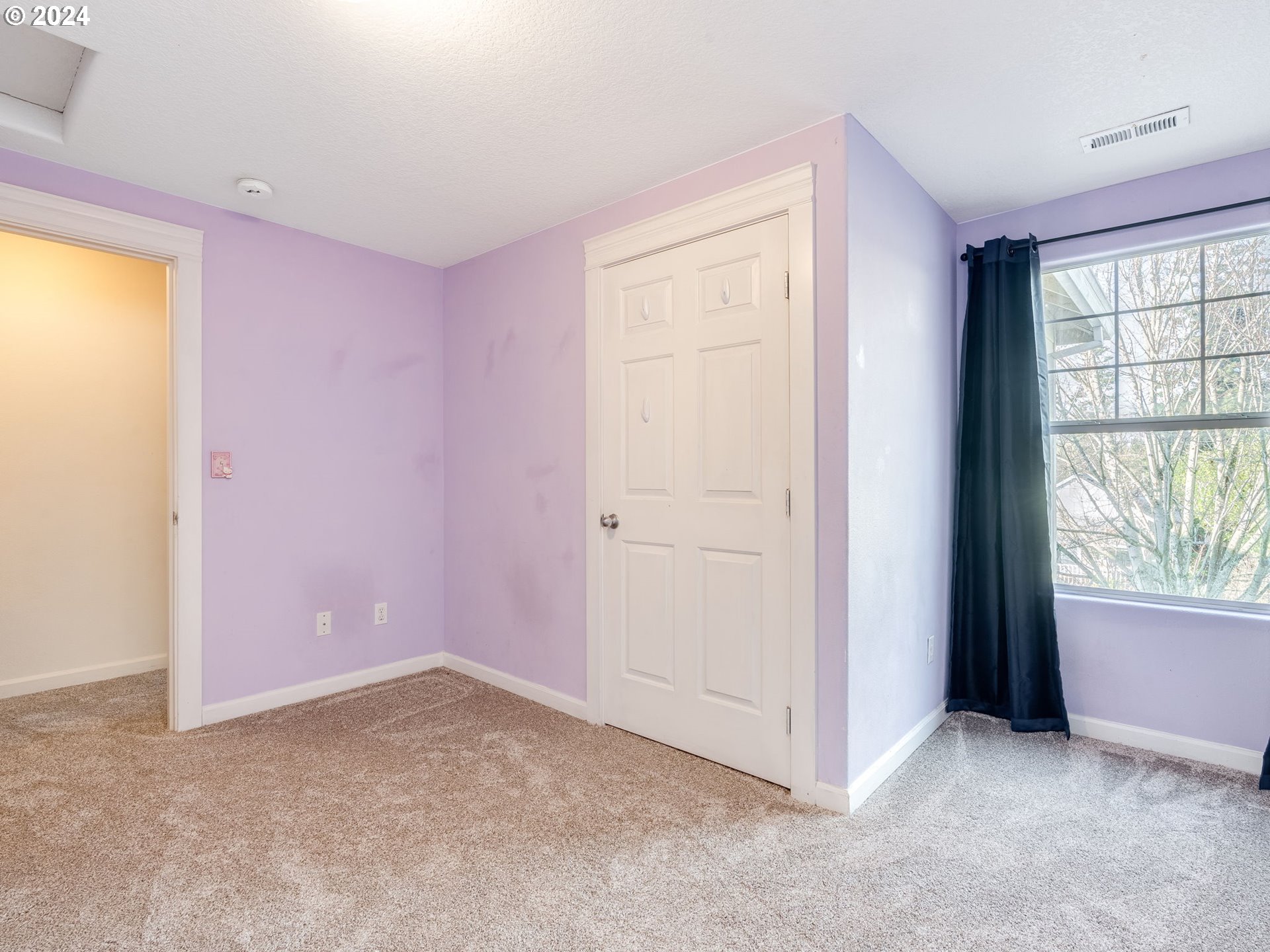 254 NW Connell AVE