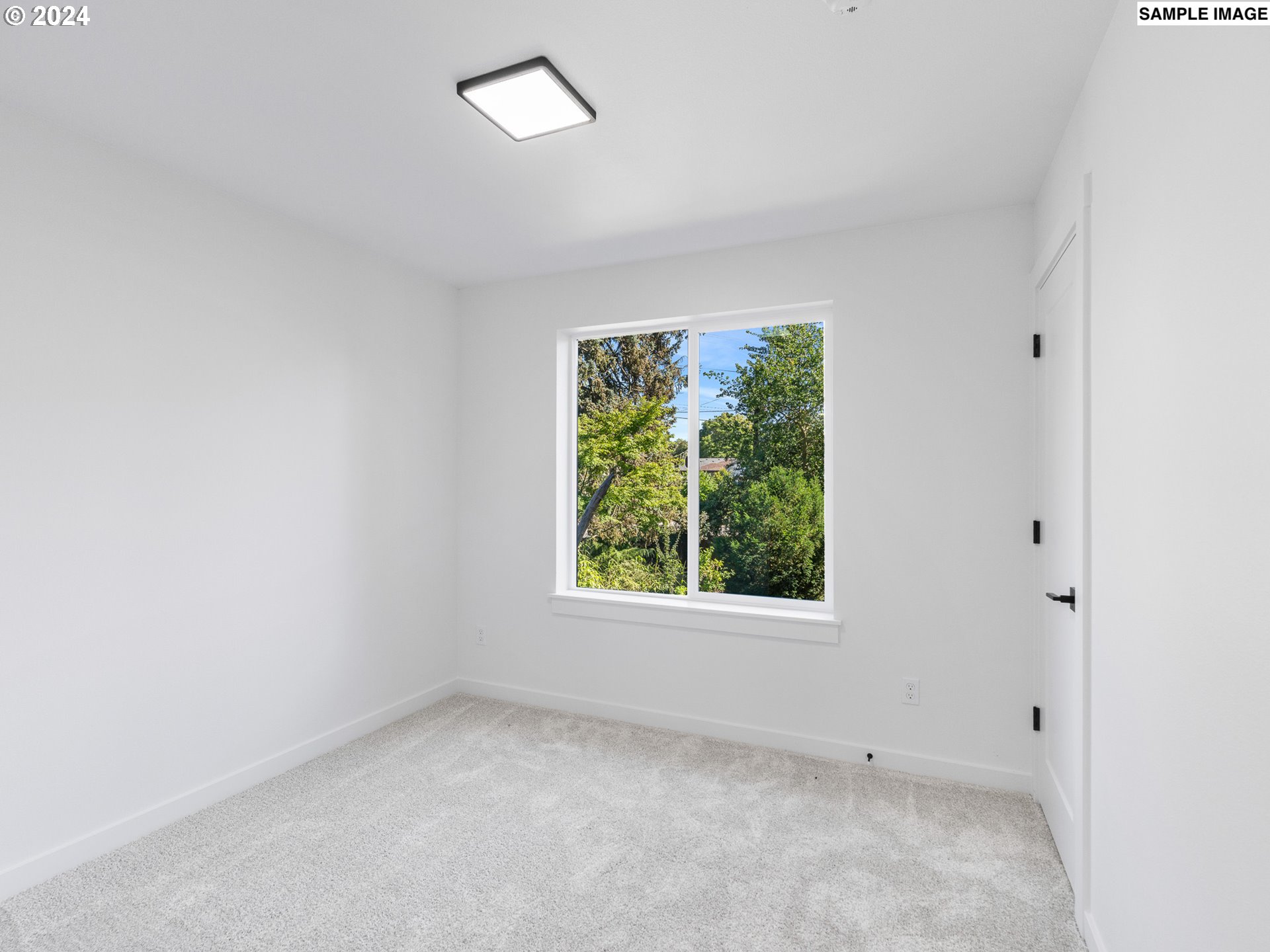 4843 NE Cully BLVD 2