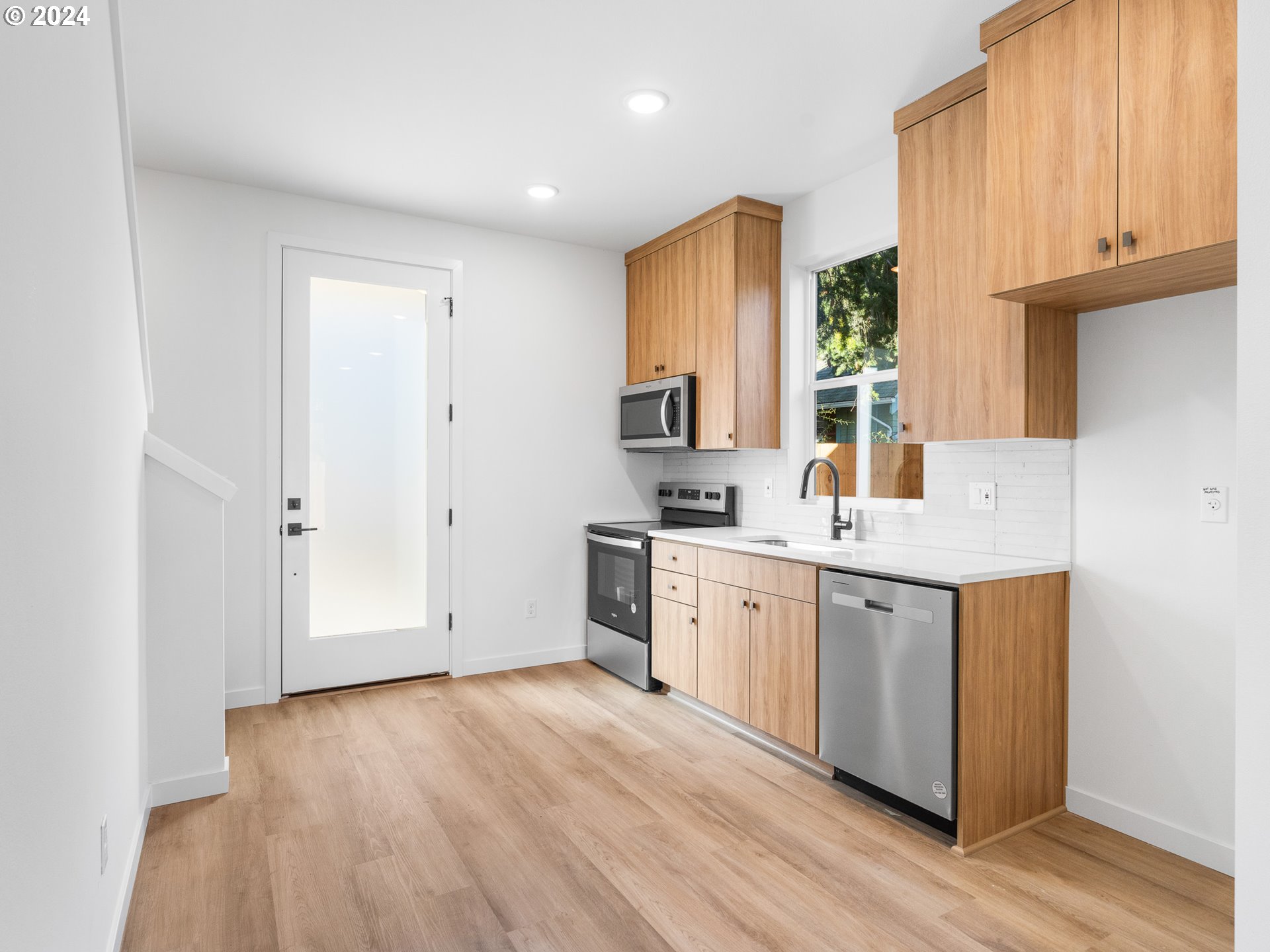 2509 NE Killingsworth ST 6