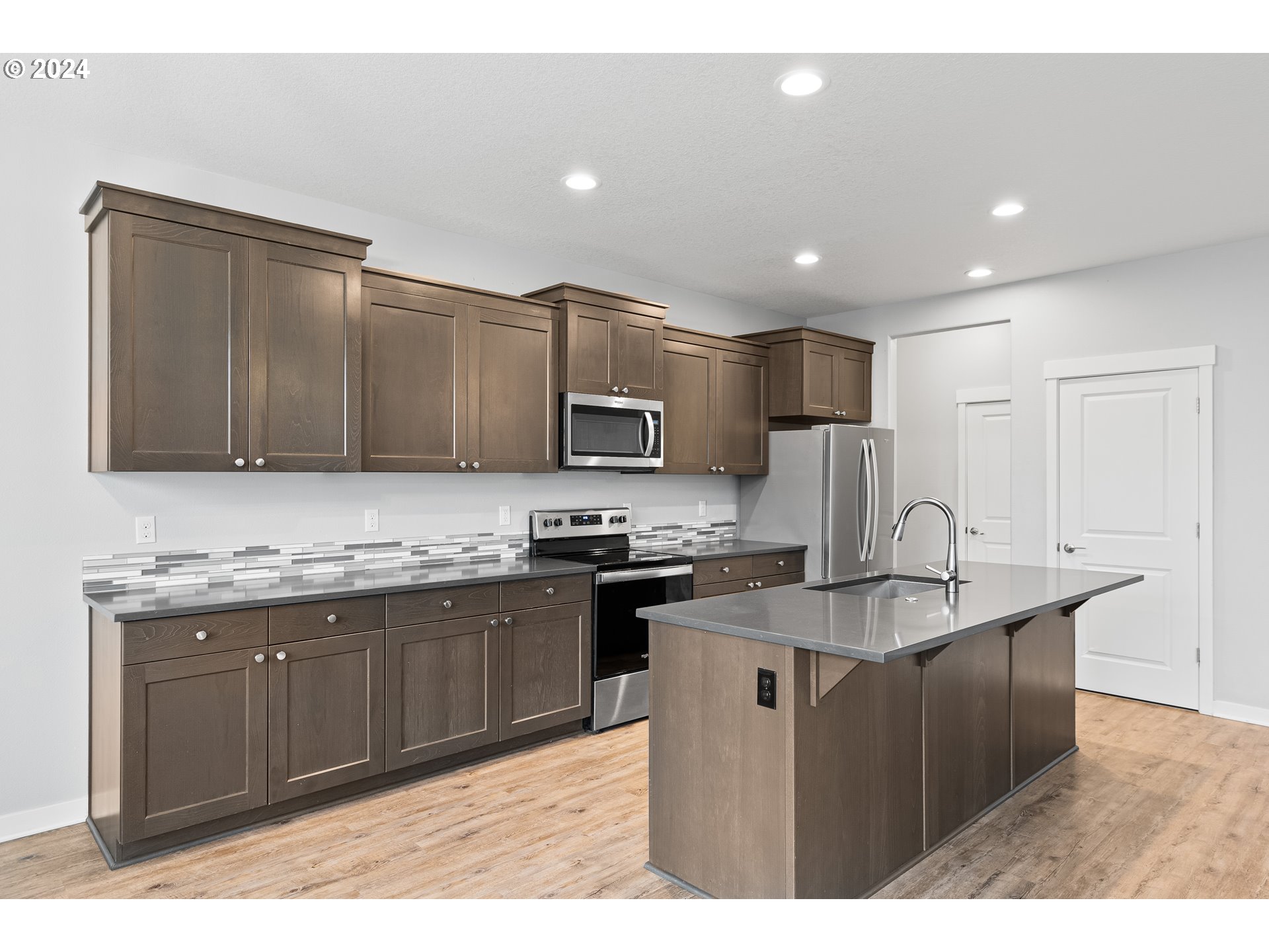 1377 NW CAMPANELLA WAY