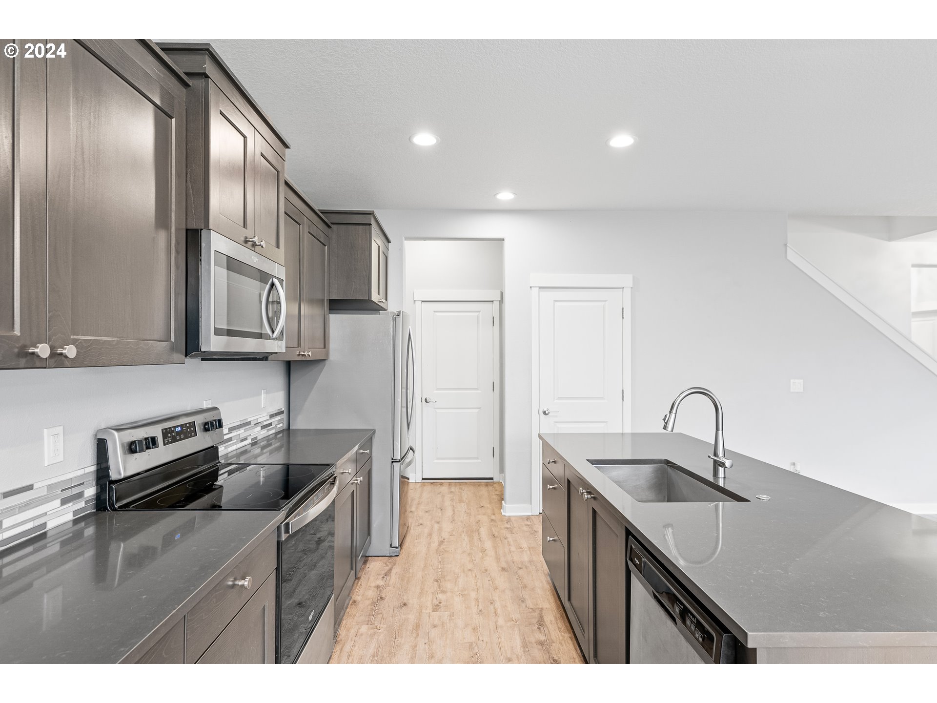 1377 NW CAMPANELLA WAY