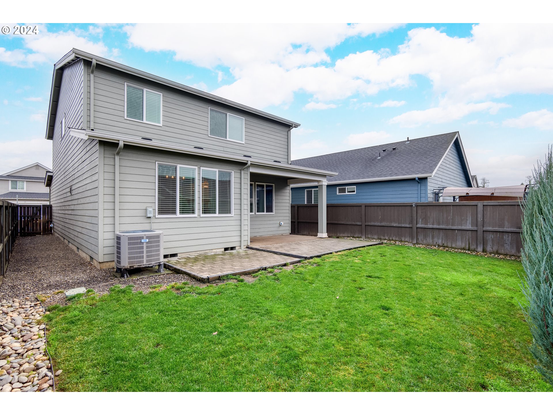 1377 NW CAMPANELLA WAY