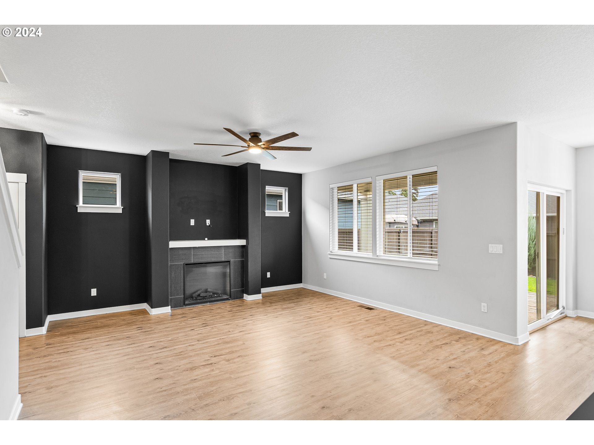 1377 NW CAMPANELLA WAY