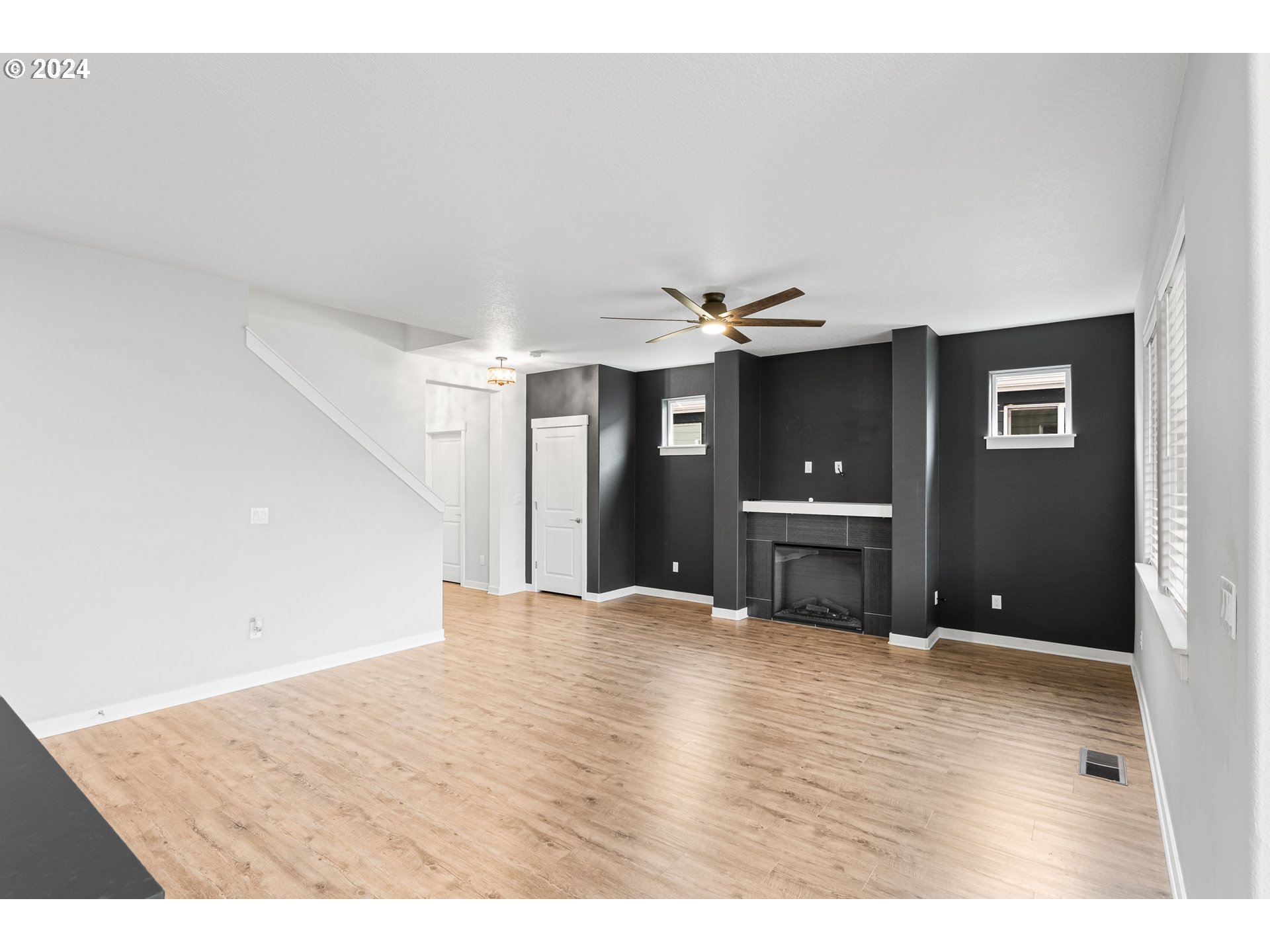 1377 NW CAMPANELLA WAY