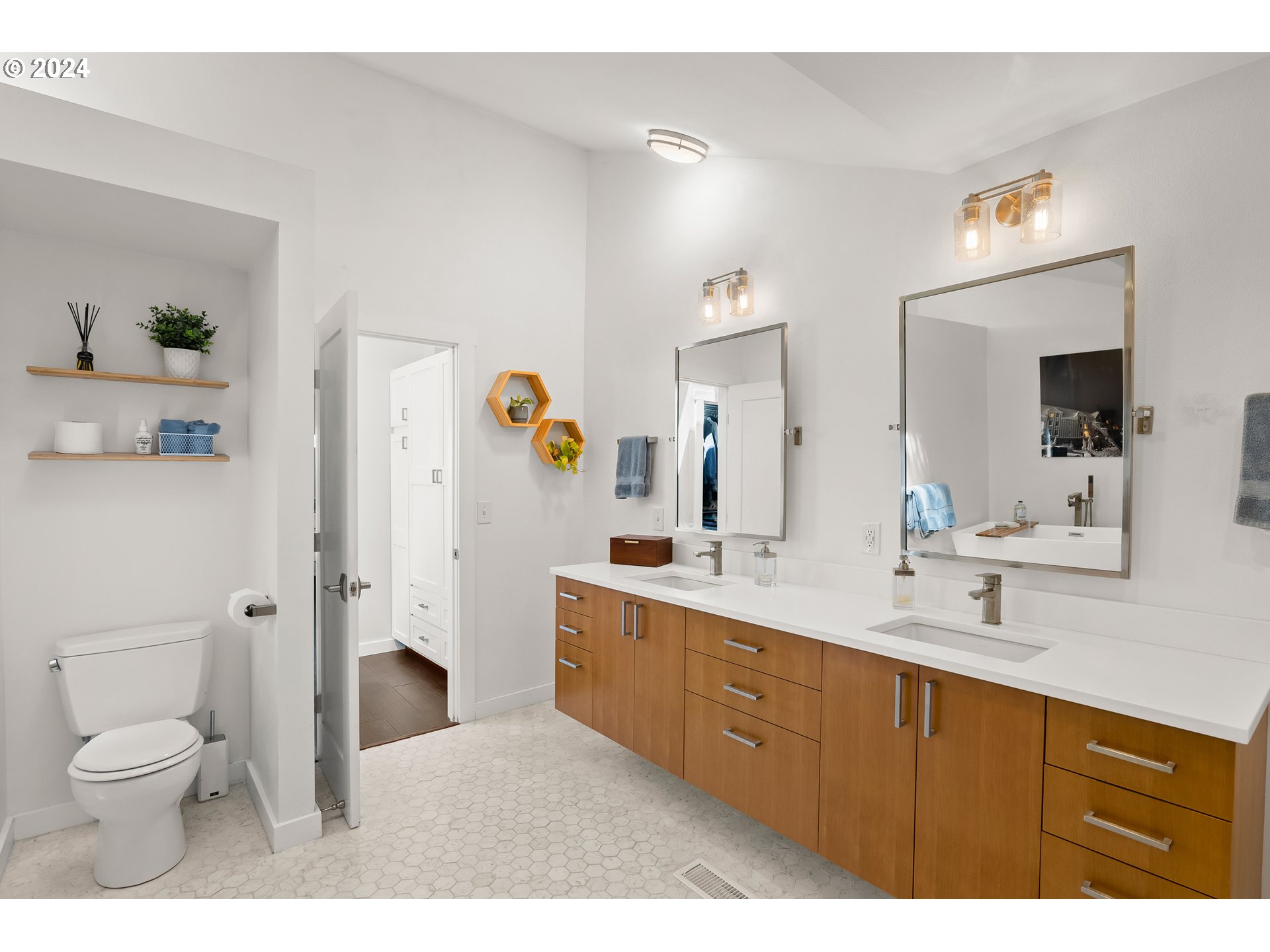 13285 SW BULL MOUNTAIN RD