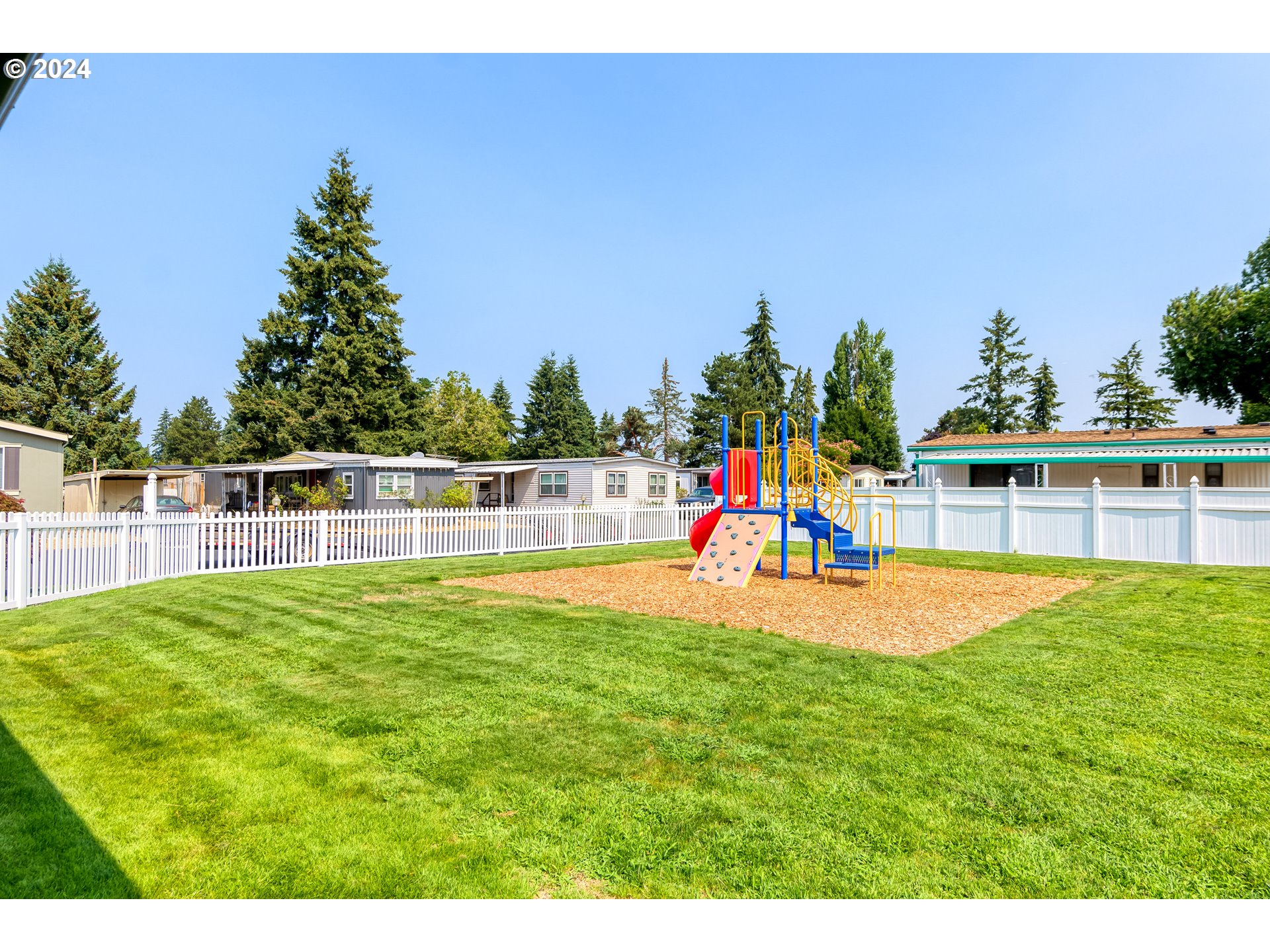 1503 N HAYDEN ISLAND DR 35