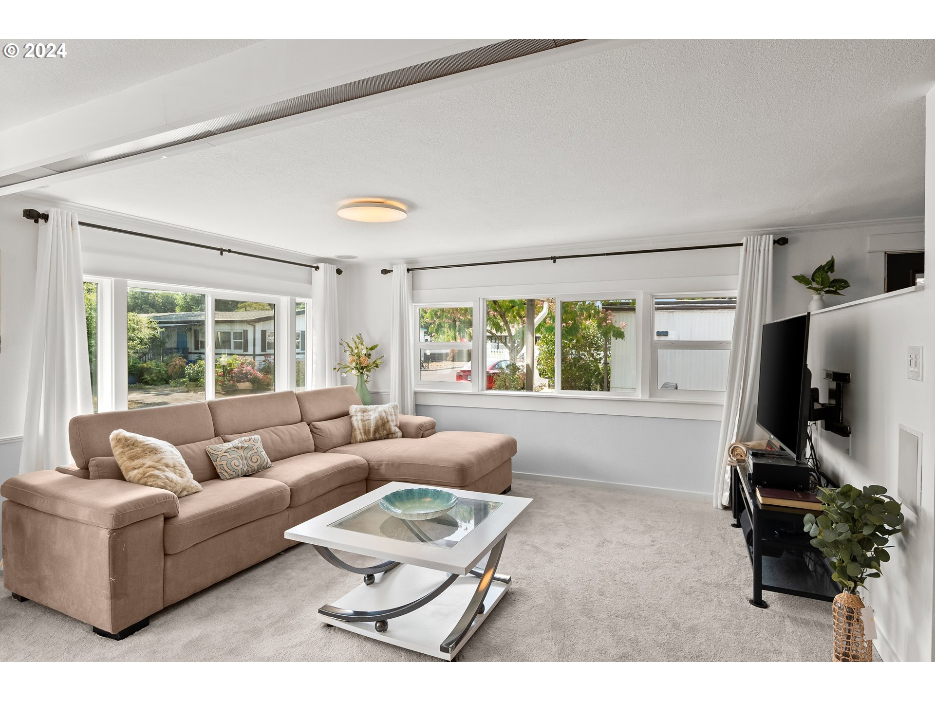 1503 N HAYDEN ISLAND DR 35