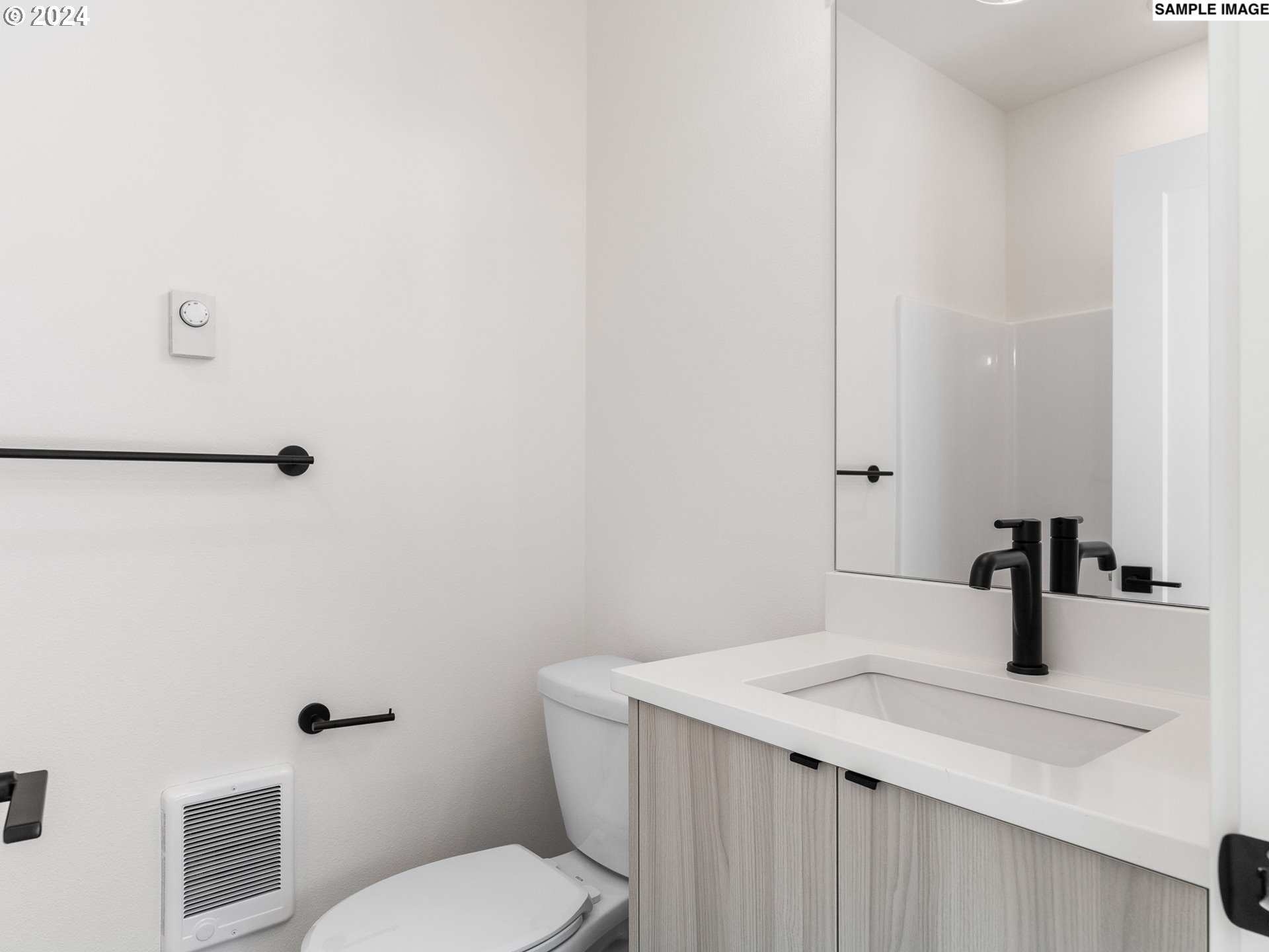 2838 SE Division ST 5