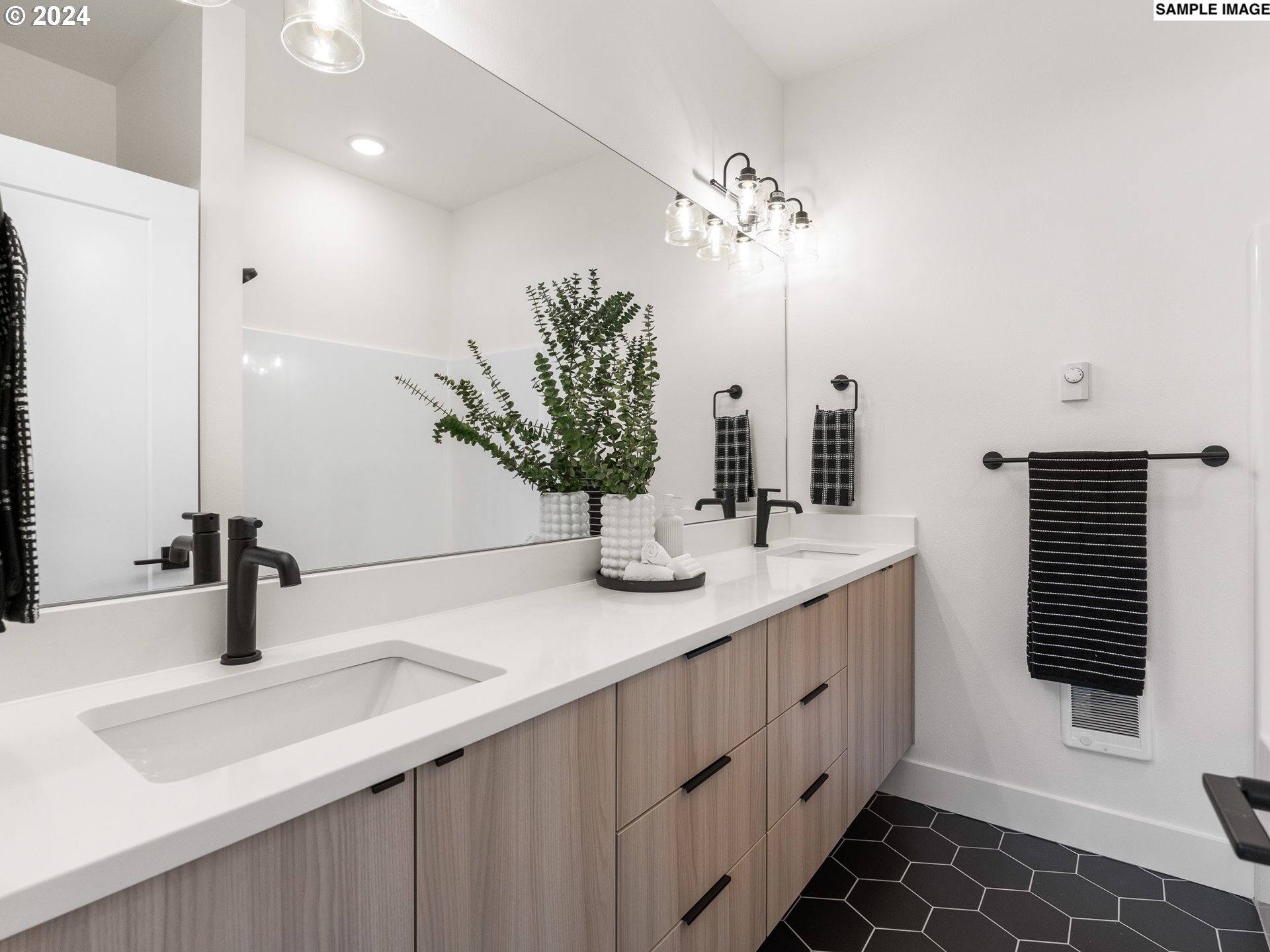 2838 SE Division ST 5