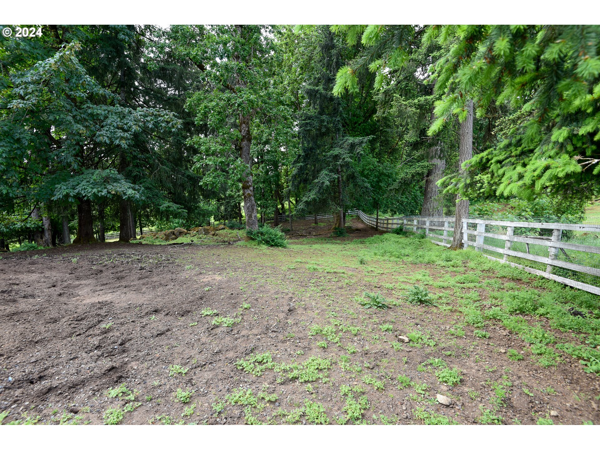 10320 SE HILLVIEW DR