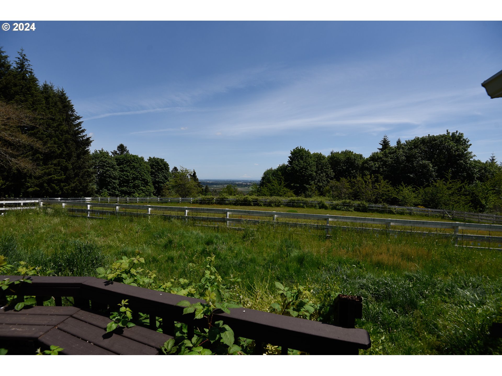 10320 SE HILLVIEW DR