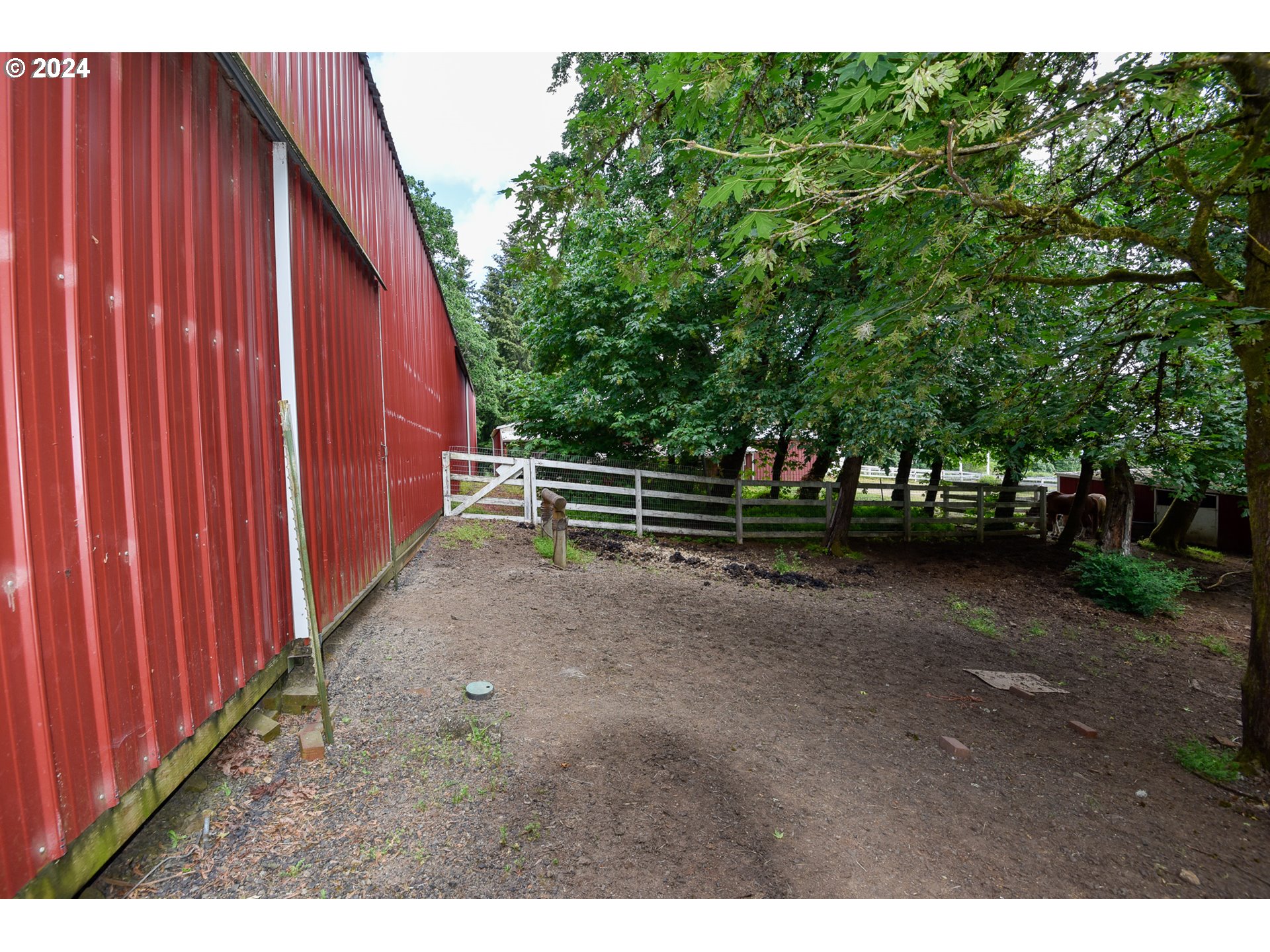 10320 SE HILLVIEW DR