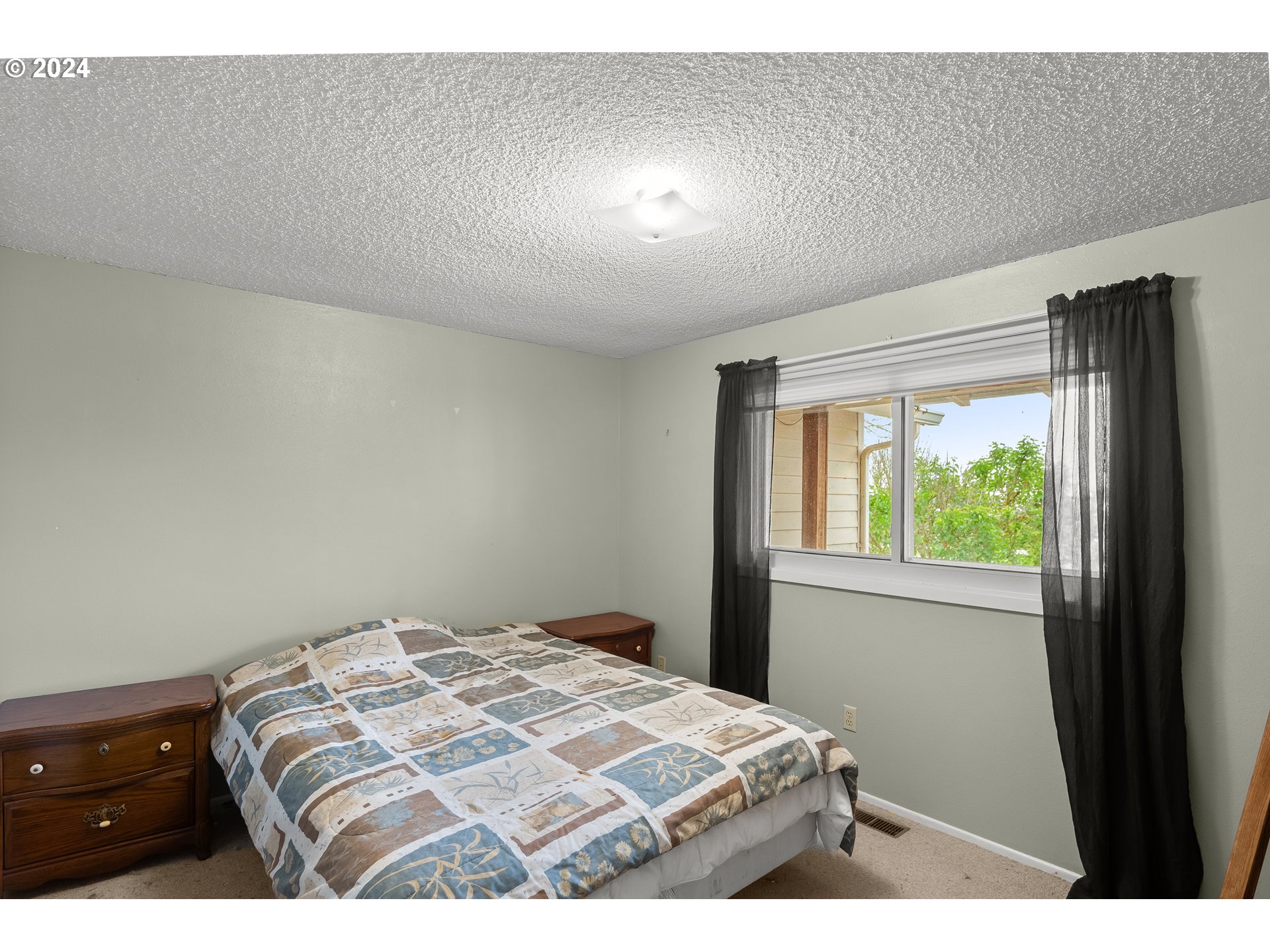 10320 SE HILLVIEW DR